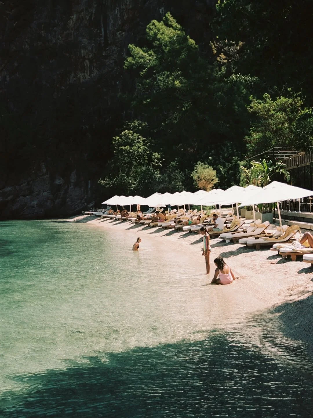 Fethiye

#galleryazulis

by victo_somewhere