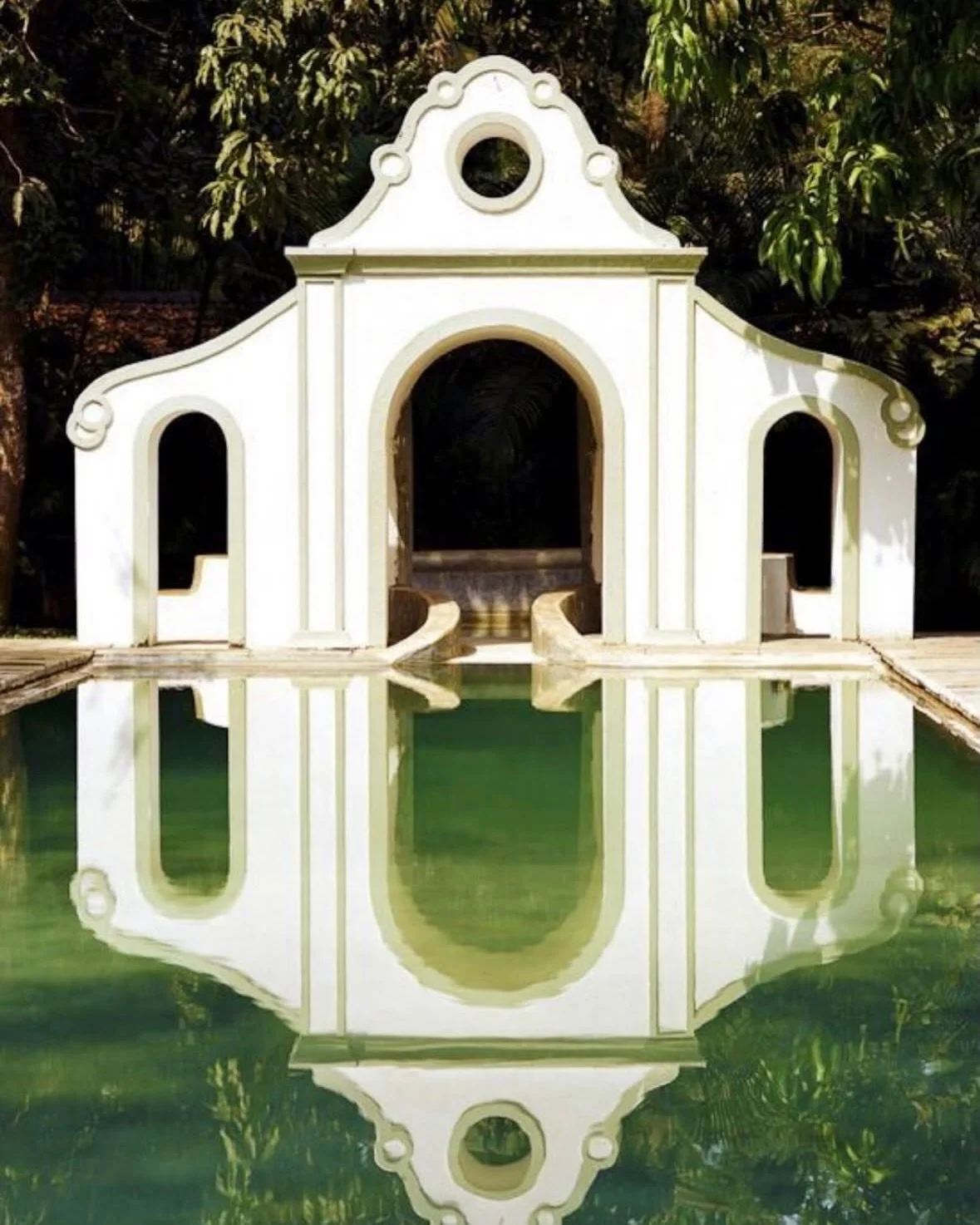 Porta Aquae 

#galleryazulis

by unknown