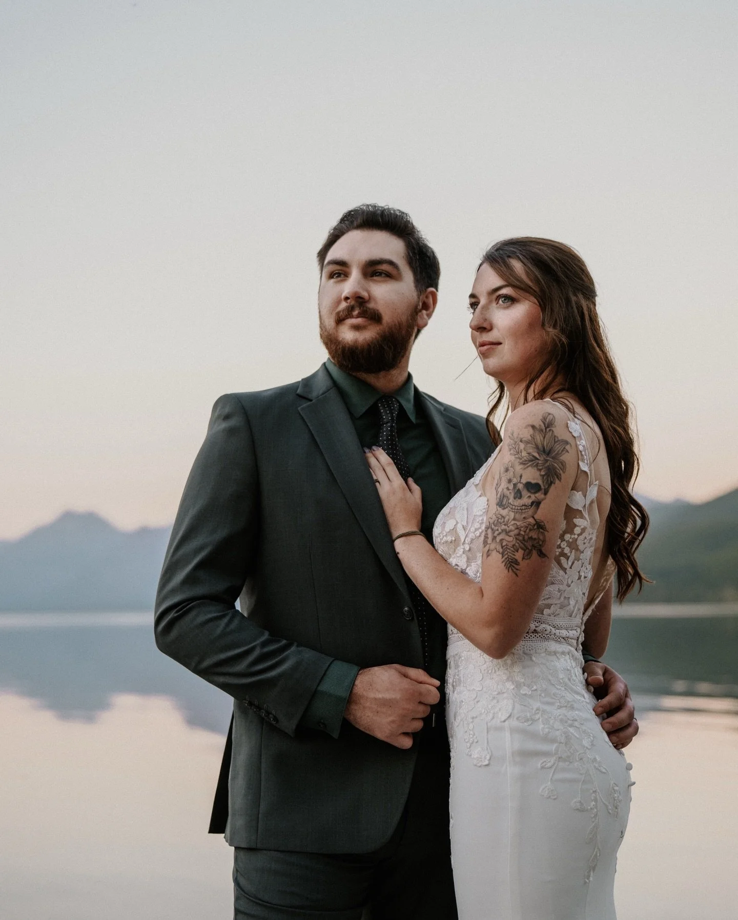 Let&rsquo;s escape to Montana and elope in the mountains 🏔️
.
.
.
#montanaphotographer #elopementphotography #glaciernationalparkelopement