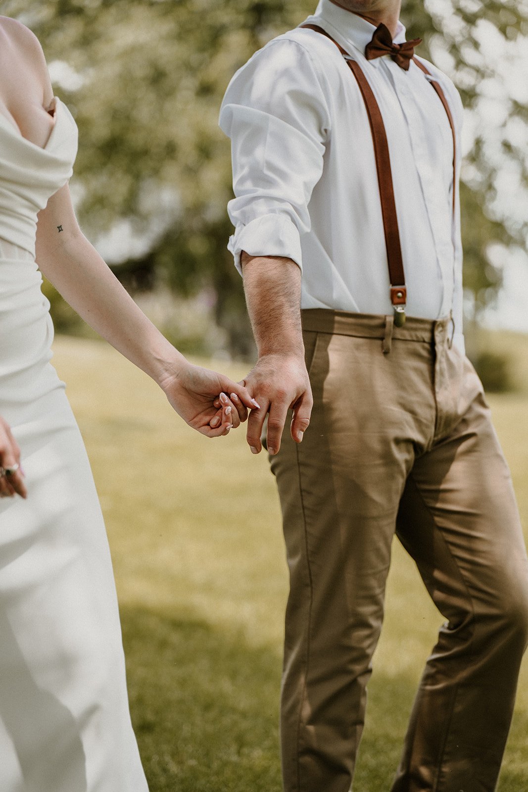 Outdoor wedding ceremony in the Flathead Valley, Montana