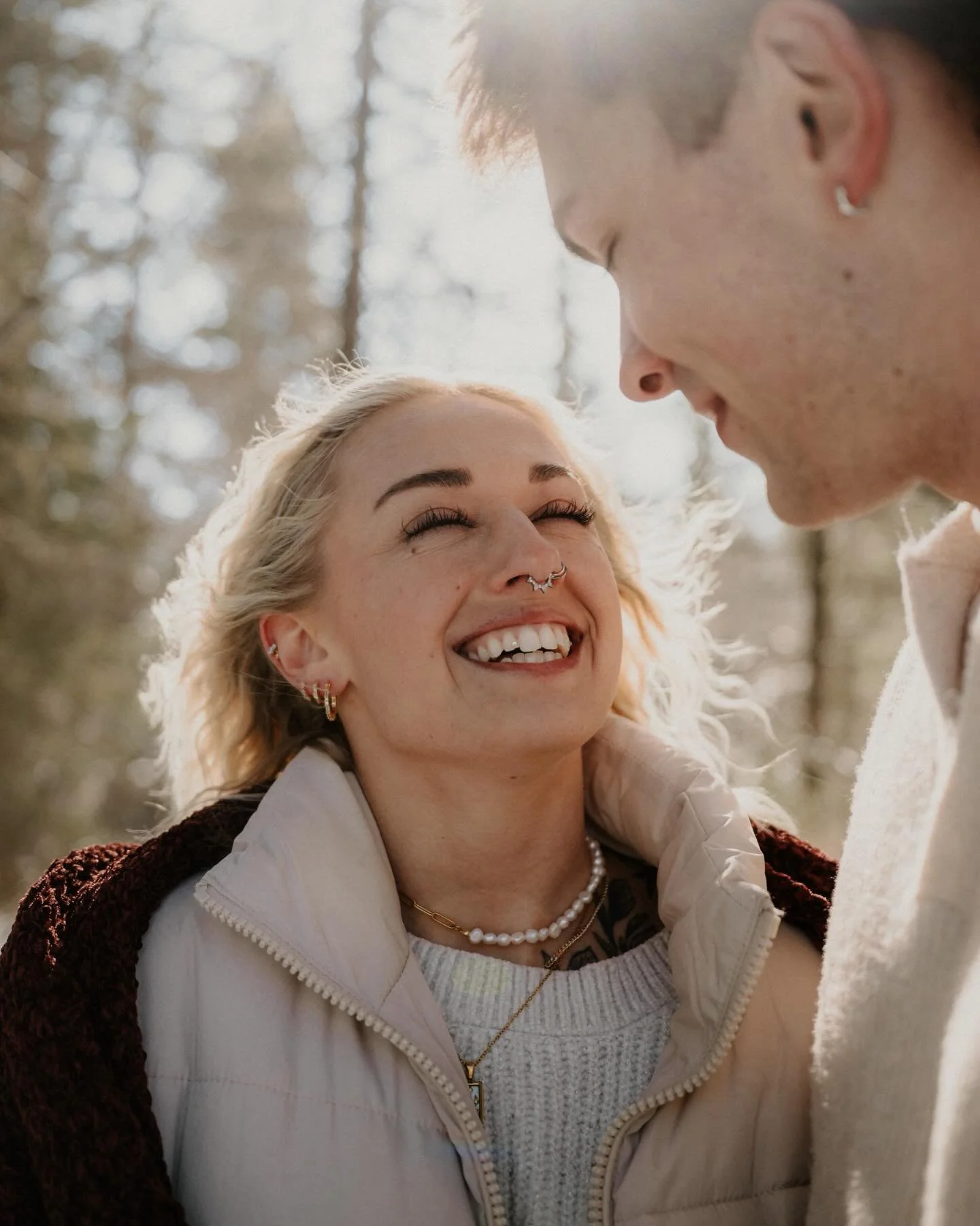 Did I mention how much I love snowy shoots? ❄️