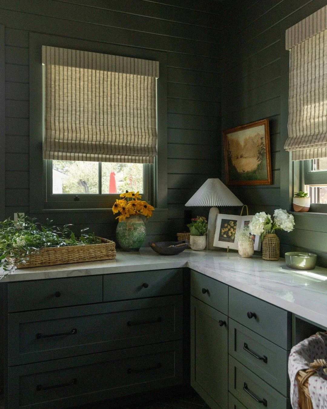 Sometimes the boldest design choice is committing to one color. 💚

This color-drenched laundry room proves that a rich palette can make even the most functional spaces feel warm, inviting, and thoughtfully designed.

Photography: @sencreativeco

#ba