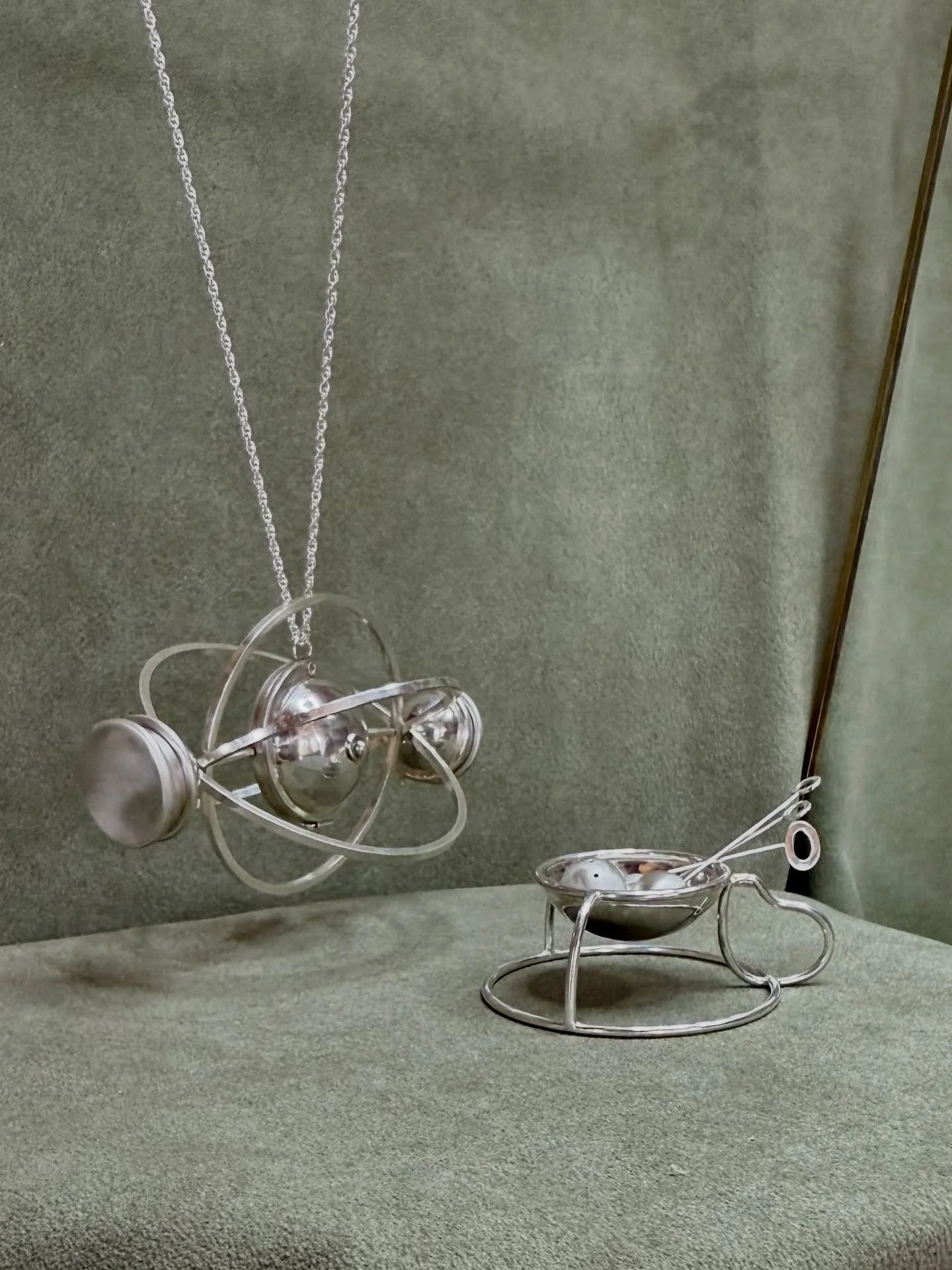 a gift 
#silver #ornament #kinetic #jewelry #contemporaryjewelry #jewellery #commission #madewithlove #mothering #breastfeeding #familyportrait