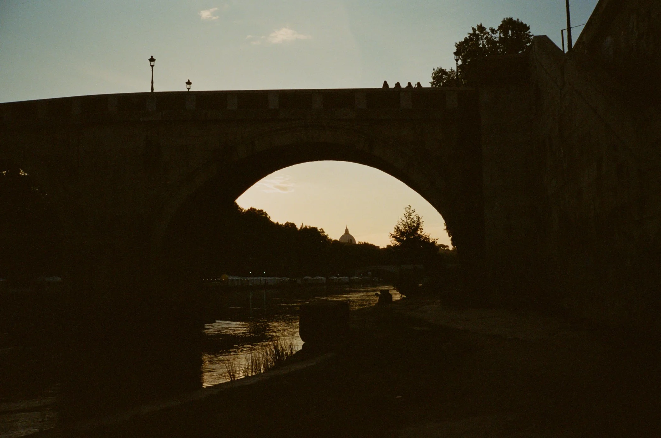 00030031-2.jpg