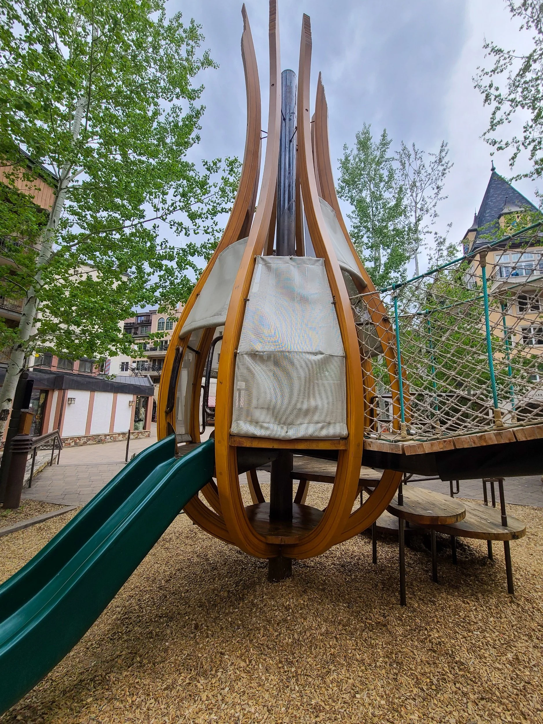 Sunbird Park Playground Lionshead Village