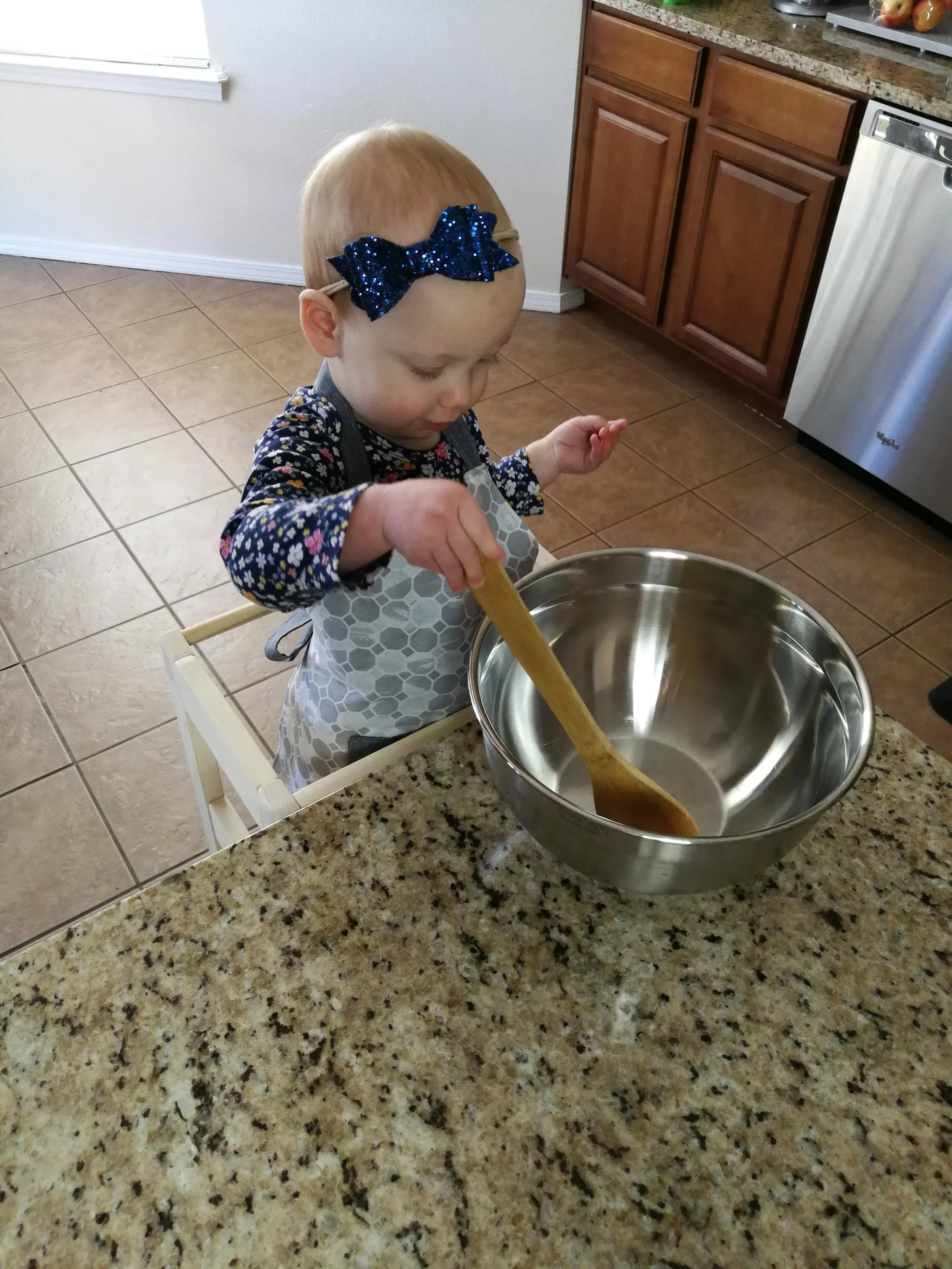 Little Kitchen Helper