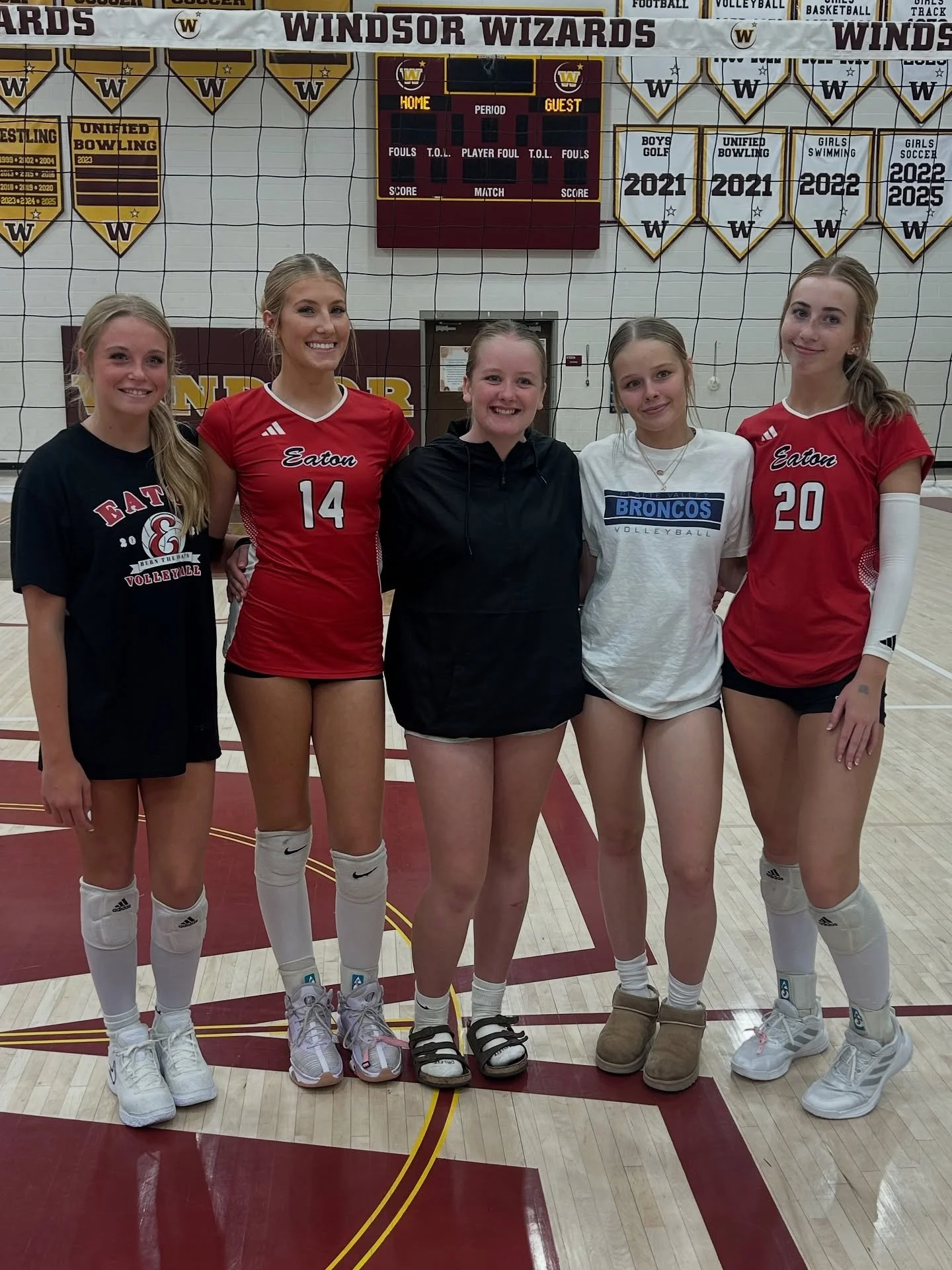 Some of our 15s and 16s players at the Windsor Tournament today!!

15 Royal
Carlie Rinker - Eaton
Landi Johnson - Mead

16 Royal
Clara Oschner - Platte Valley
Cici Reynolds - Eaton
Elianna Baessler - Eaton