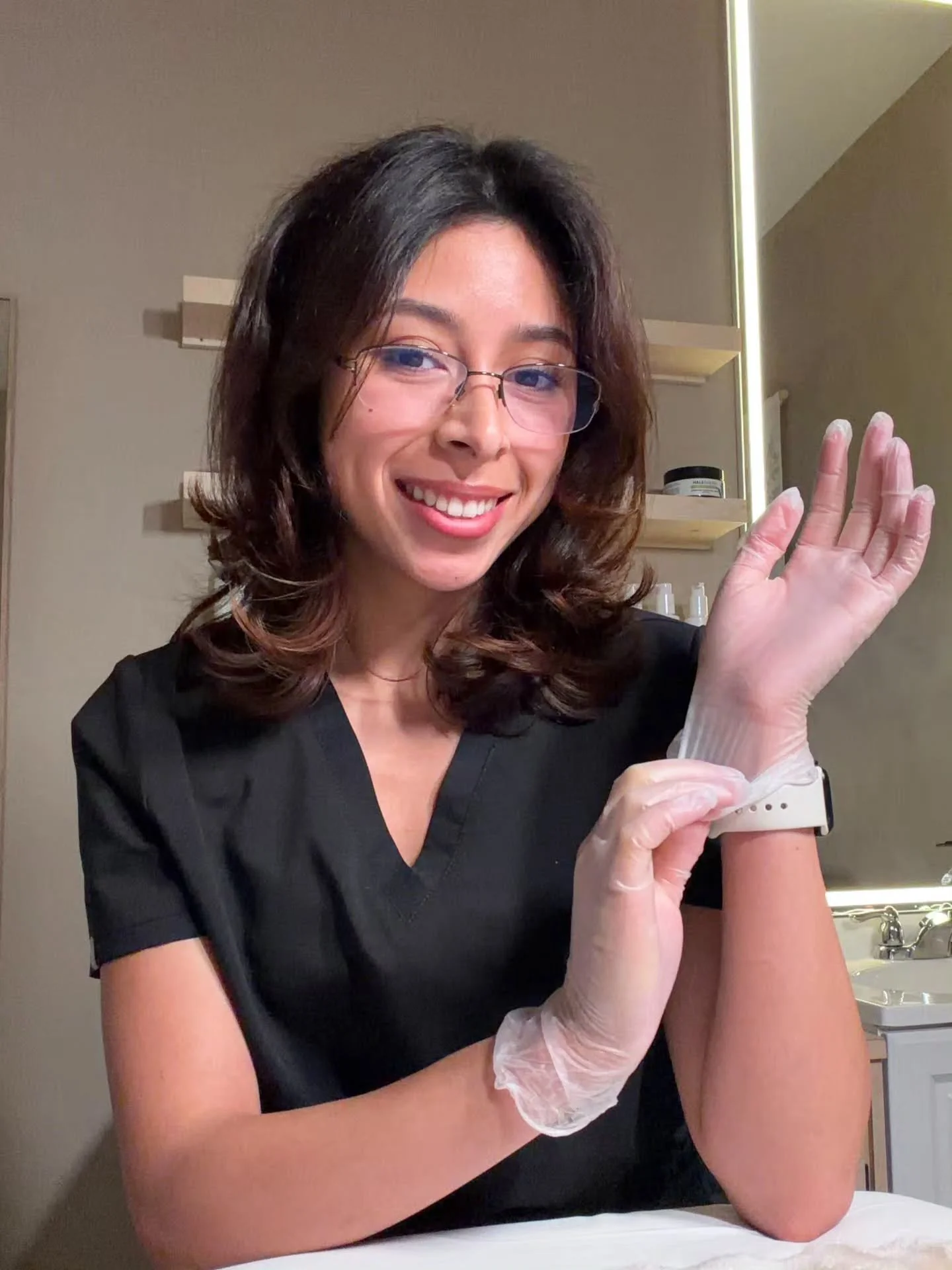 Meet Clarissa ✨

Our newest licensed esthetician joining the EWM team 💜

She&rsquo;s been behind the scenes this week in training, and she&rsquo;ll be ready to start seeing waxing clients next week.

Starting Thursday, May 7th, Clarissa will be open