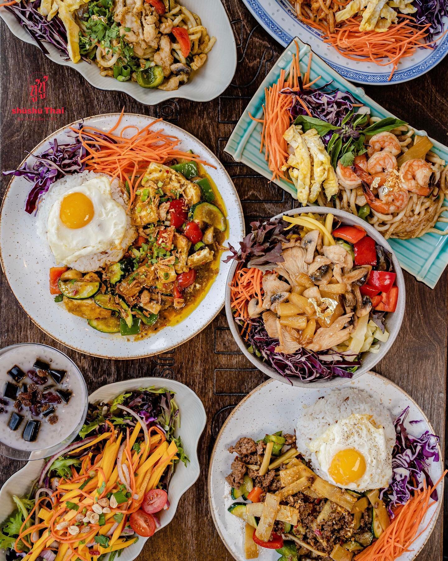 The sun is out ☀️ Come and dine in with us! 😘
.
.
.
.
.
#shushuthai #shushumontreal #thaifood #mtlthaifood #mtlmoments #mtlfoodie #mtlfood #mtlblog #foodporn #montreal #mtlblogger #foodie #happysaturday
