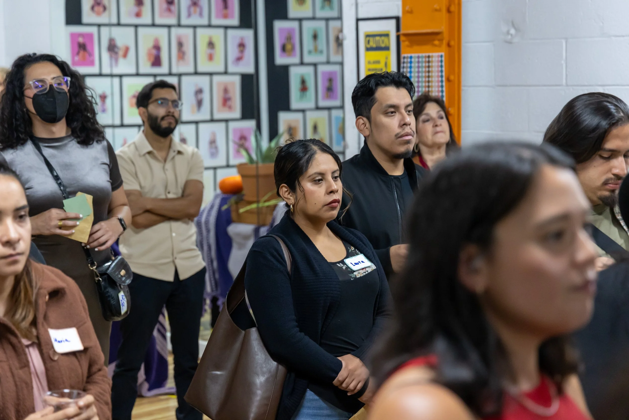 Gala-Guetza guests listening attentively. 