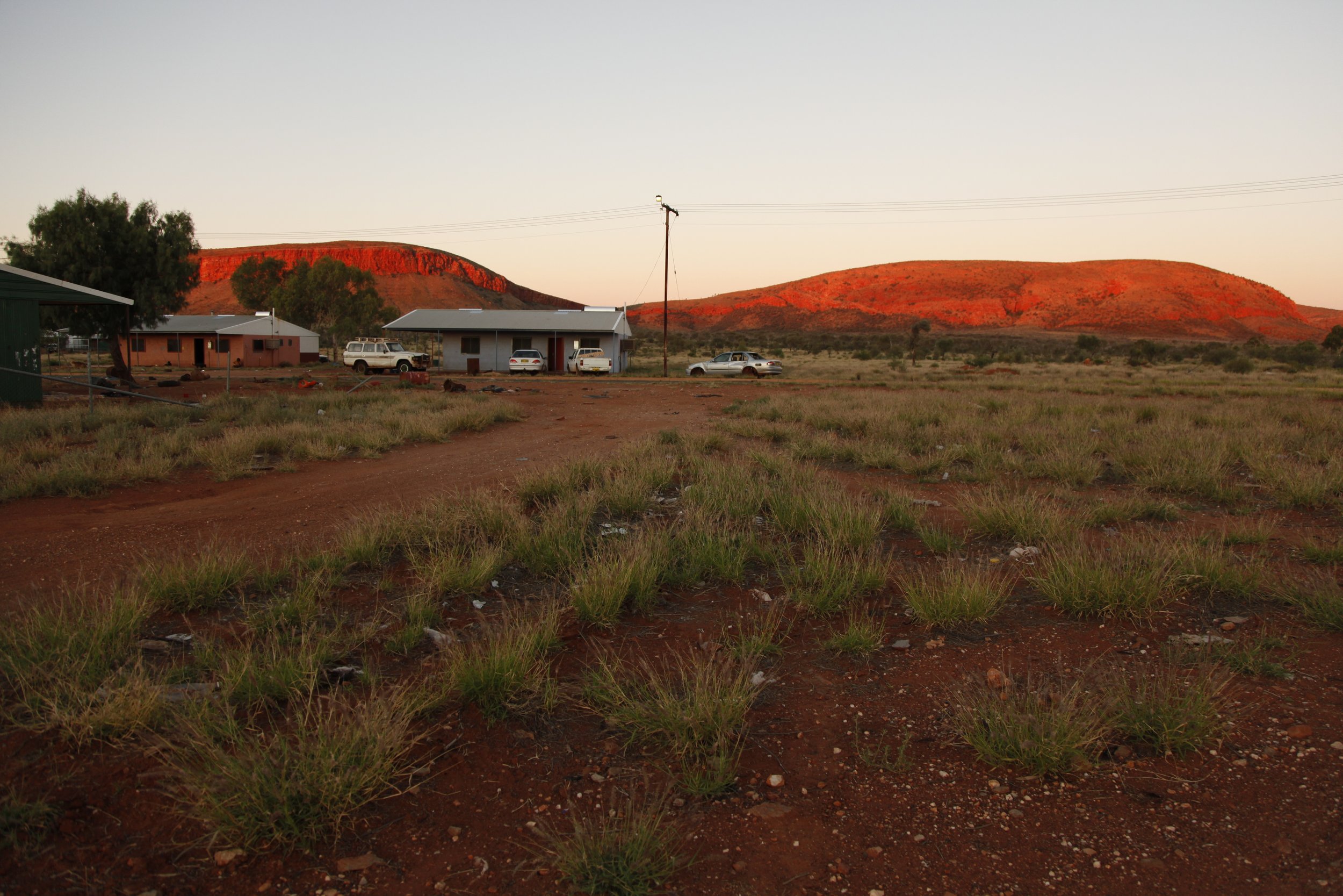 flaming hills warakurna.jpg