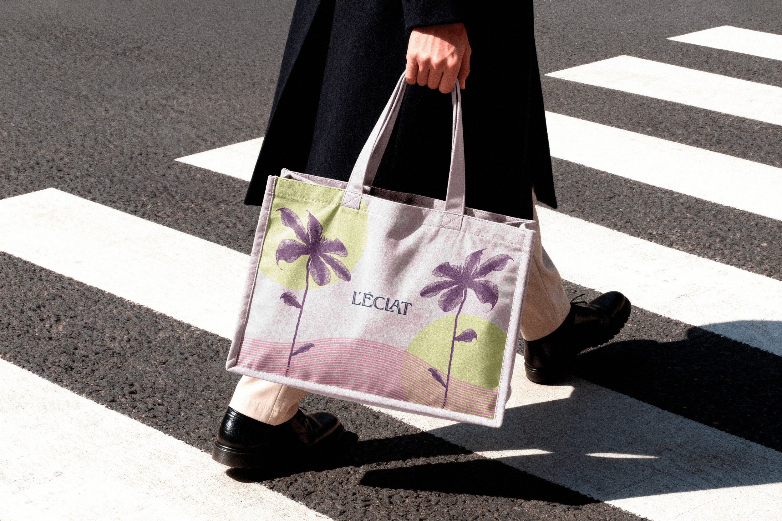 LEECLAT TOTE small.png