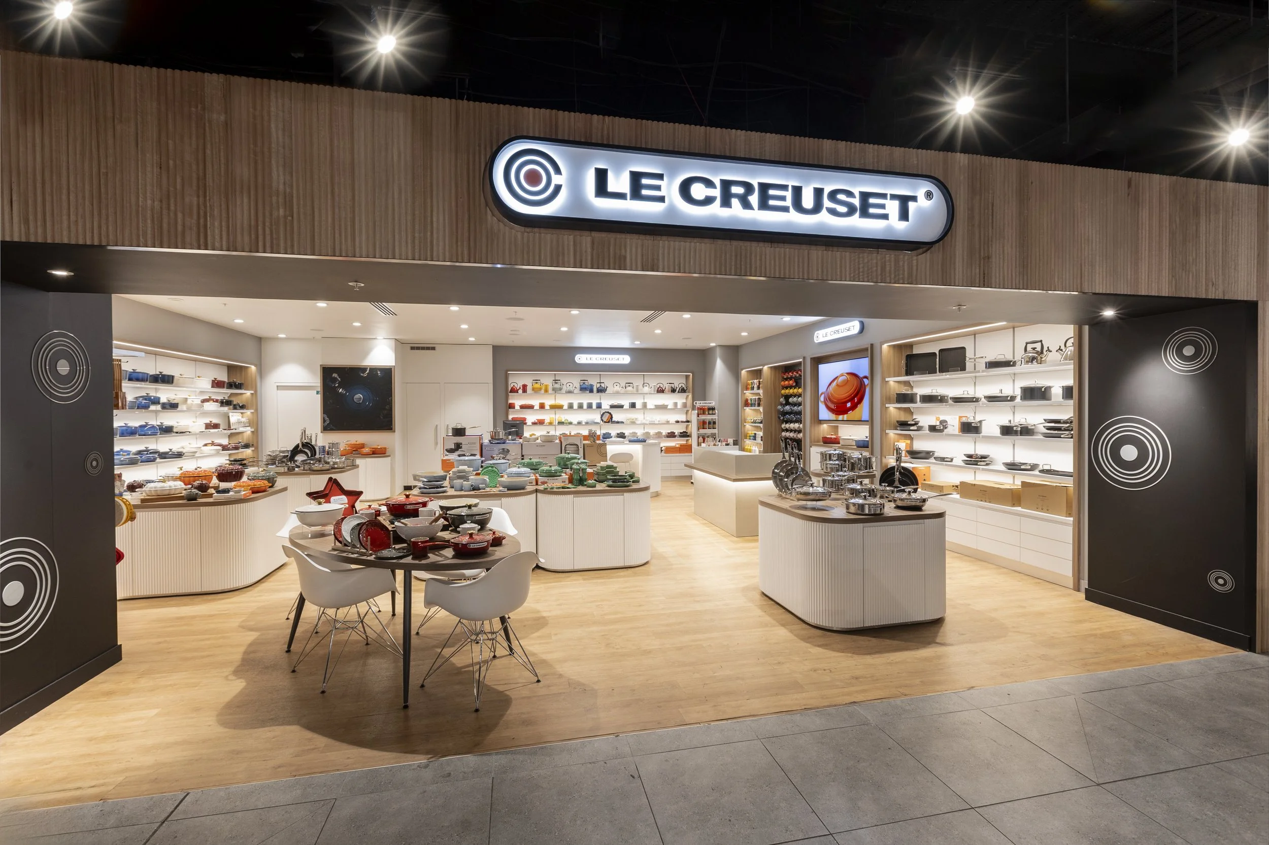 Le Creuset Shopfront by ADDITION