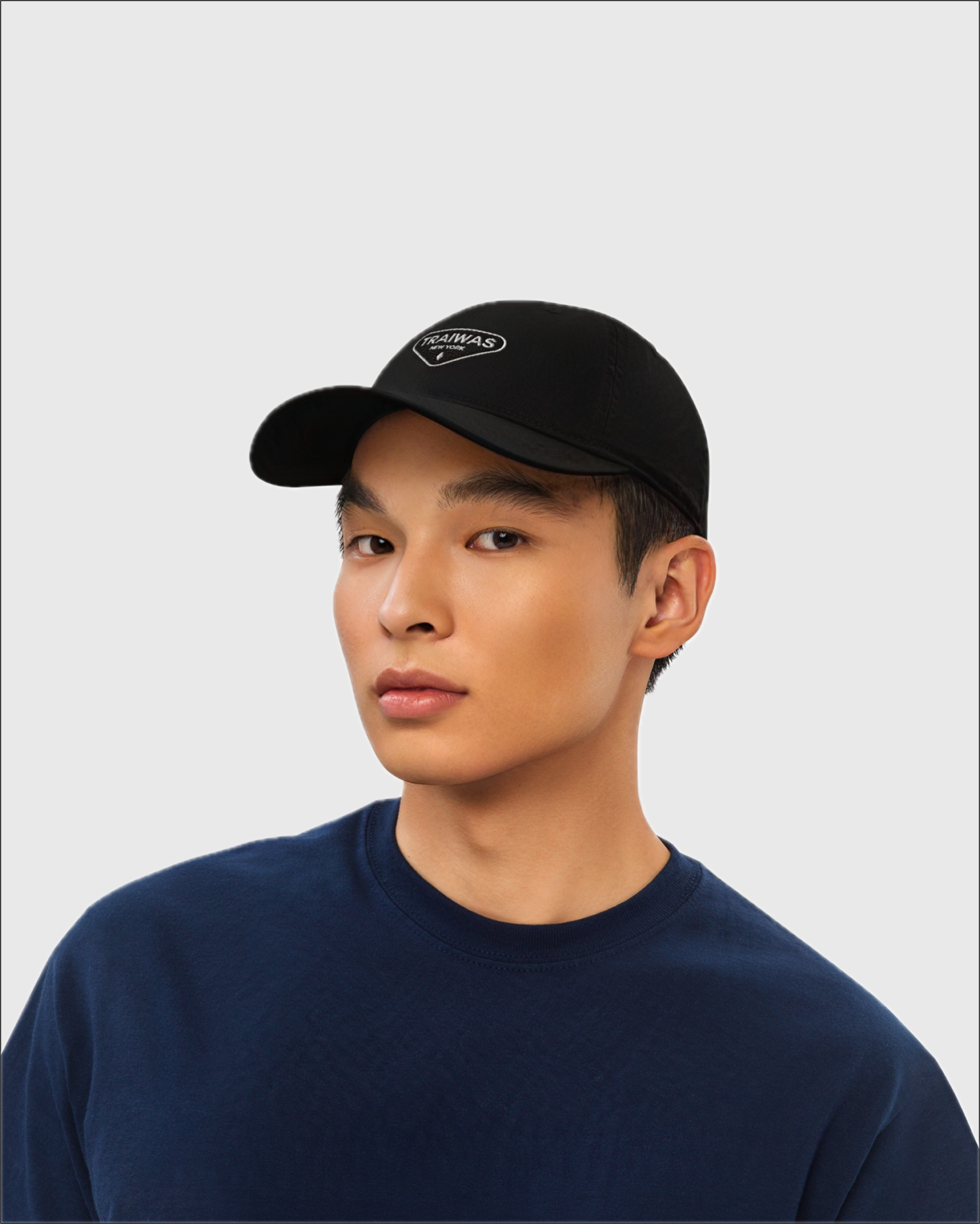 TRAIWAS-PRODUCT-BLACK-ORGANIC-COTTON-CAP-FRONT-MODEL.png