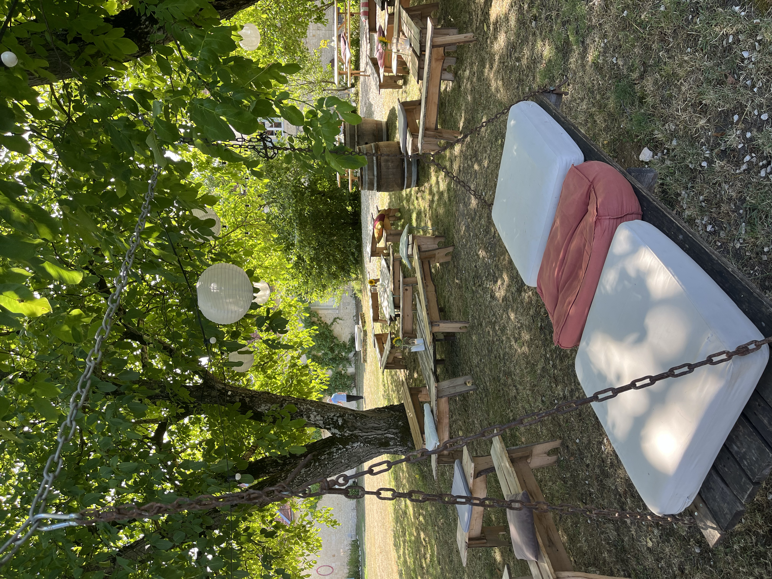 V & L - Champagne, France