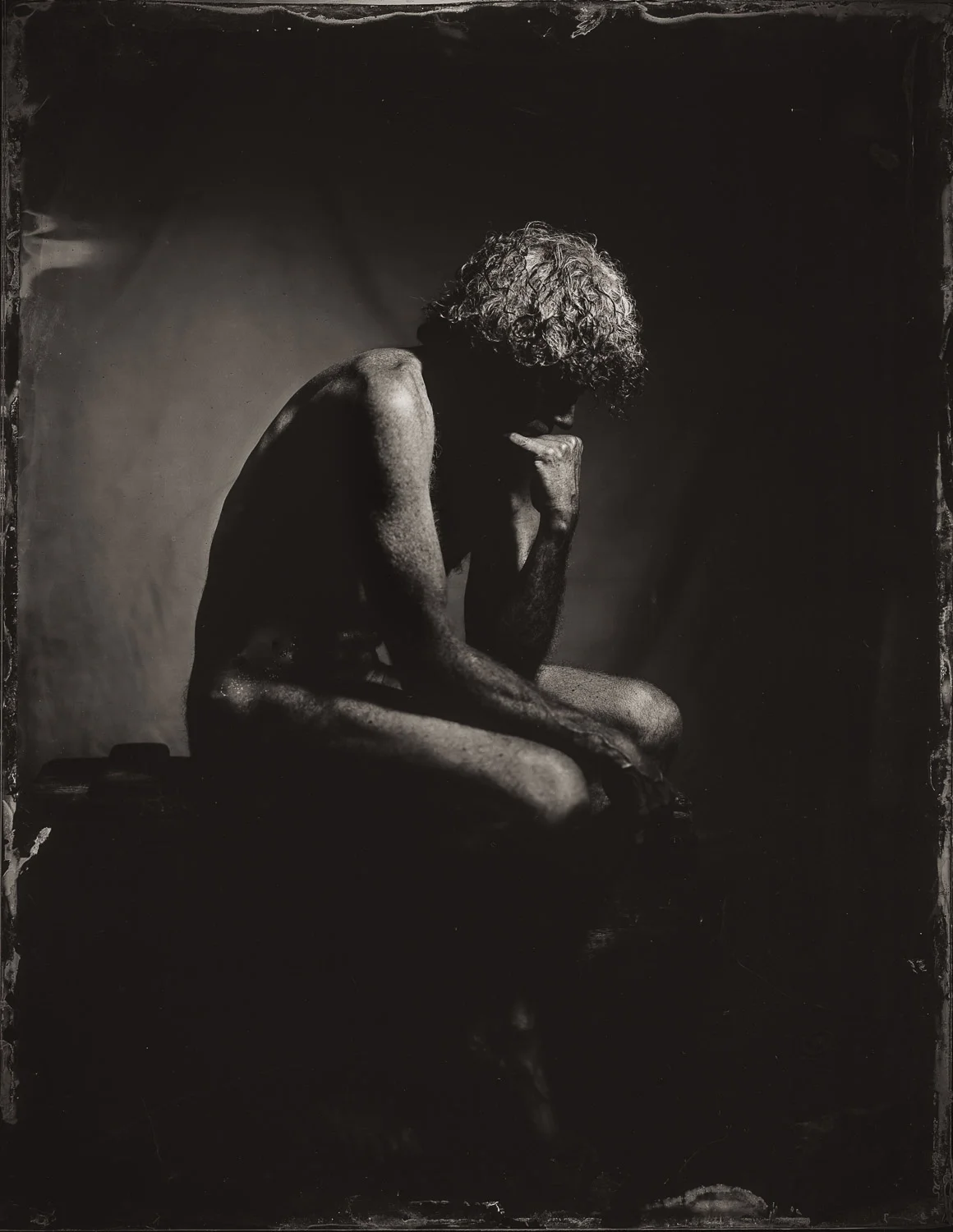 photography-contemplation-large-format-film-people-nude-male-large-open.webp