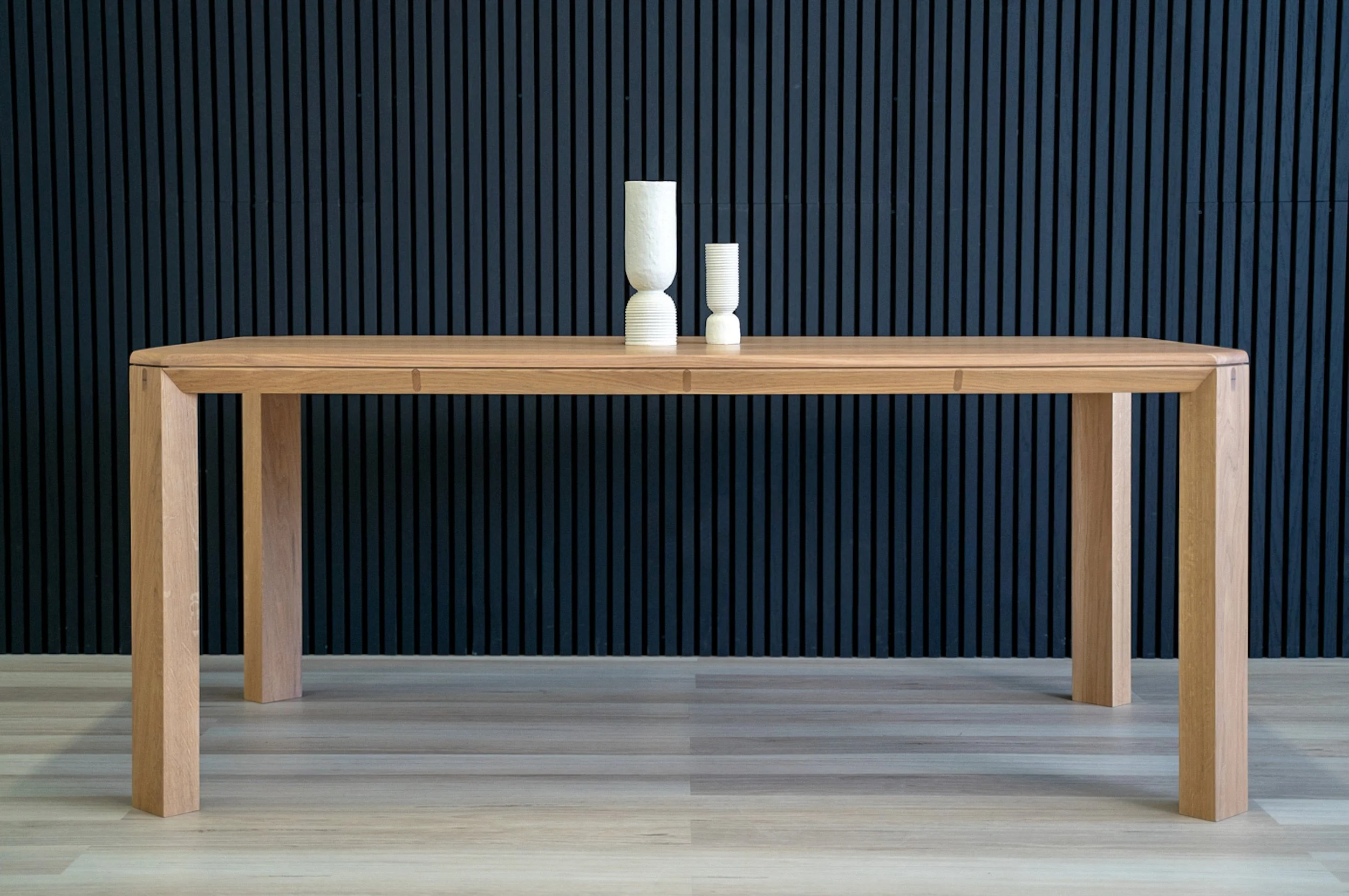 American-Oak-Dining-Table-Sydney.jpg