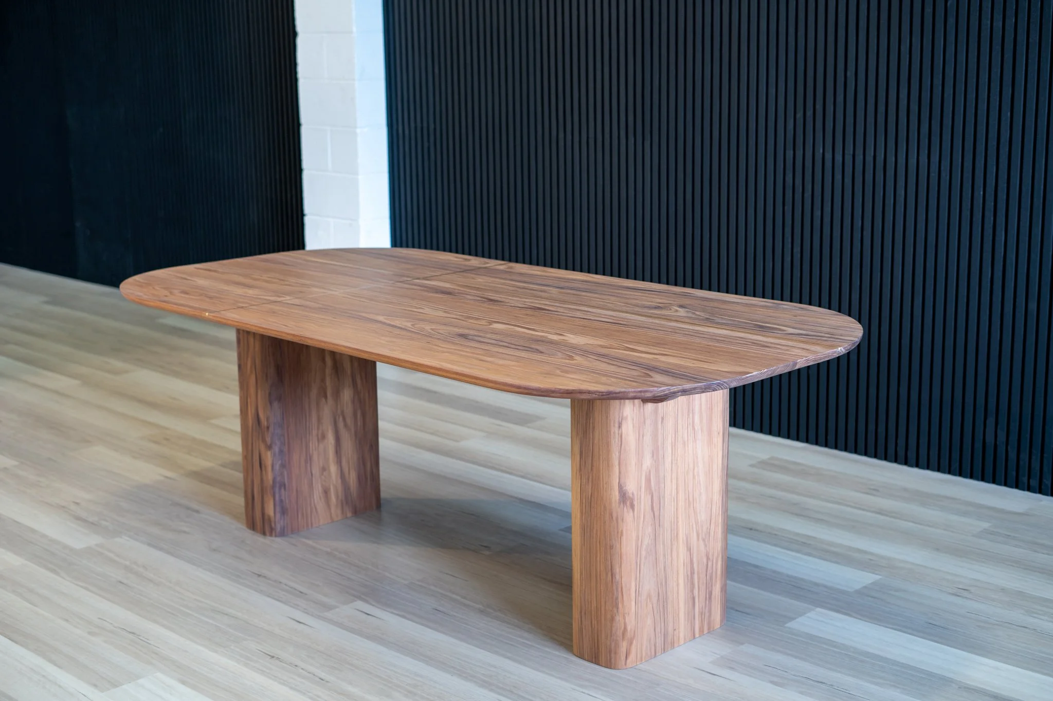 Patagonia-Tasmanian-Blackwood-Dining-Table-Sydney-II.jpg