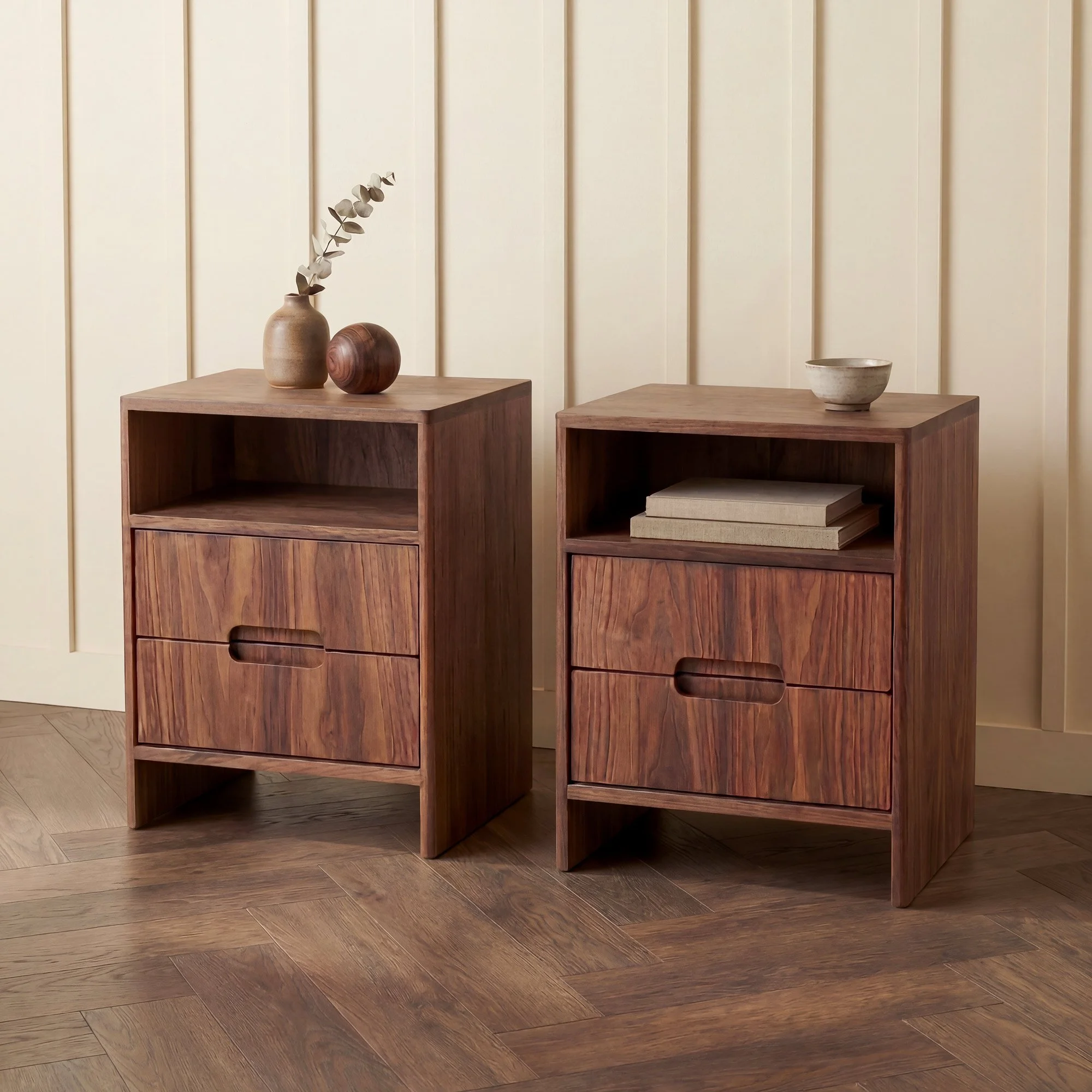 Devoto Bedside Table