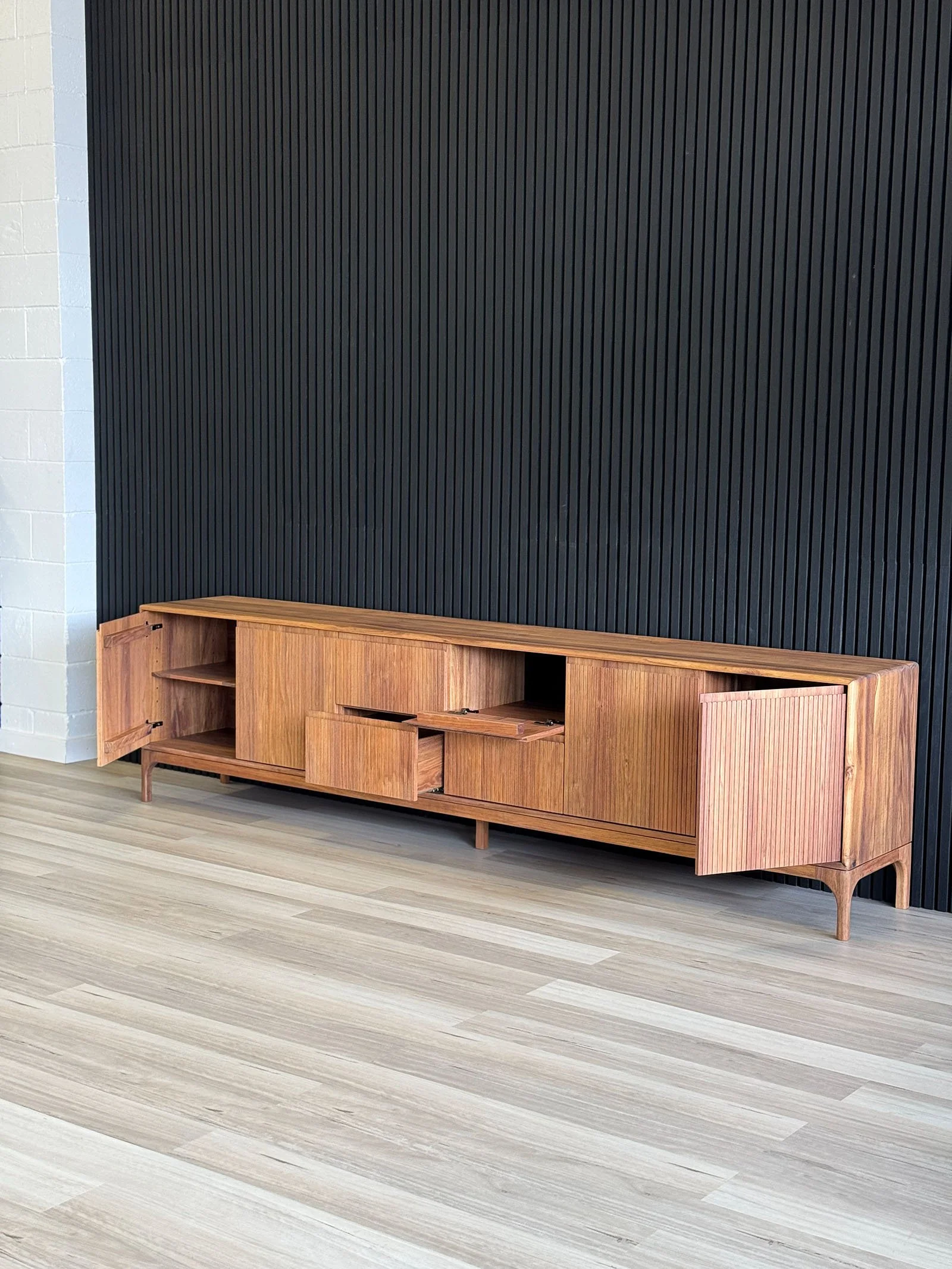 entertainment-unit-nunez-tasmanian-blackwood-sydney.jpg