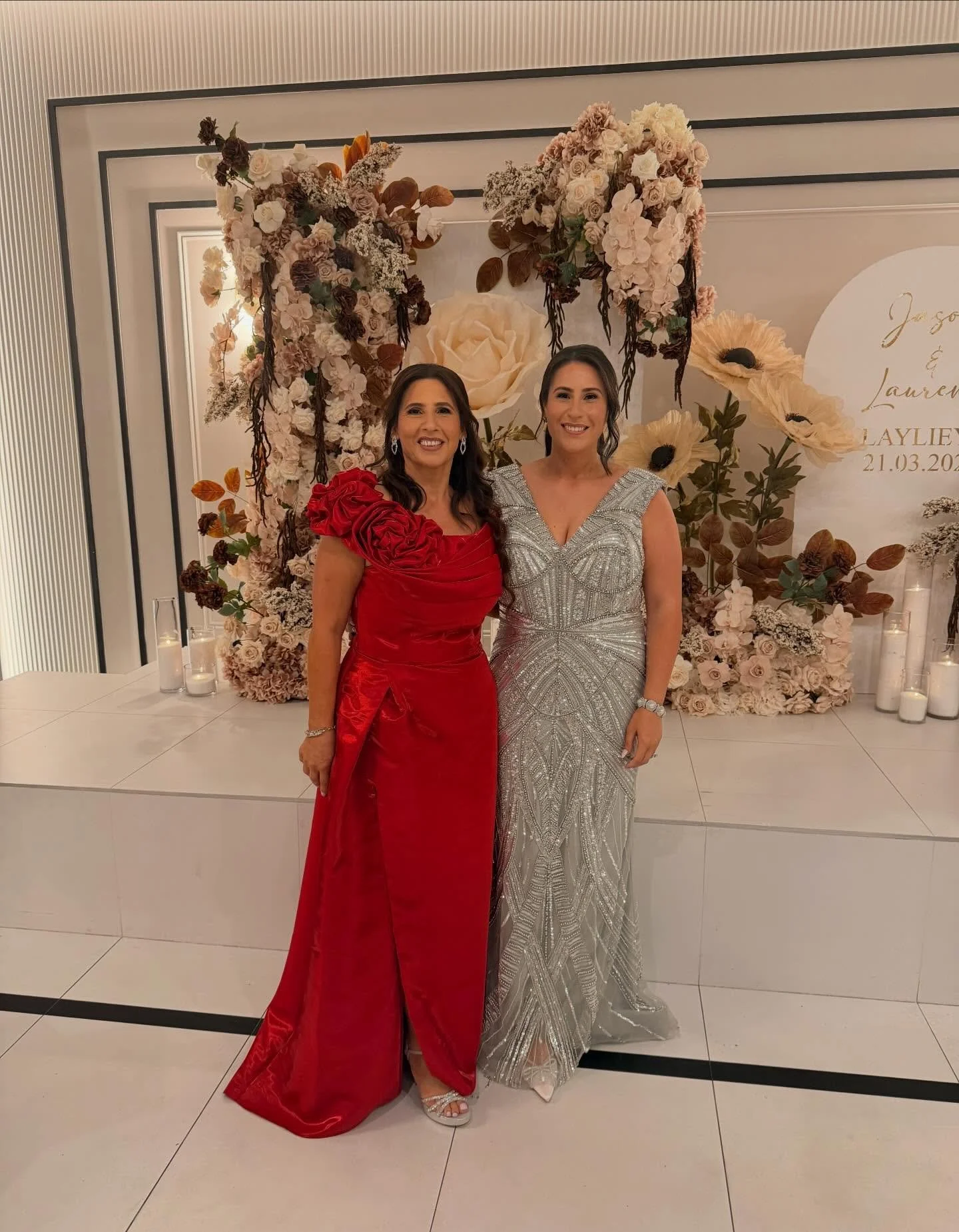 Pre wedding glow for this gorgeous mother and daughter ♡ @laurenfares 

#madetoglowtans