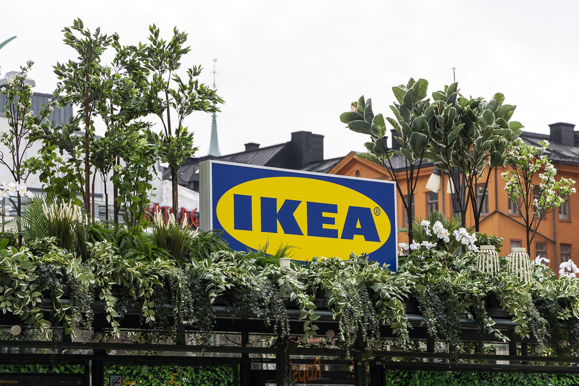 IKEA_Create_Bus_Stop_Domination_Adshel_v13_2024 (73) (1).jpg