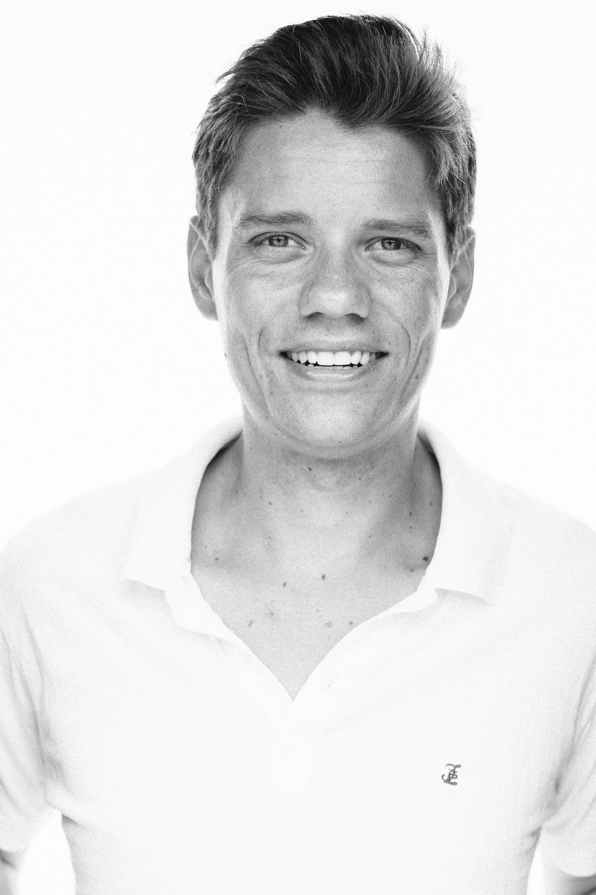 Tyler Nielsen Headshot.jpg