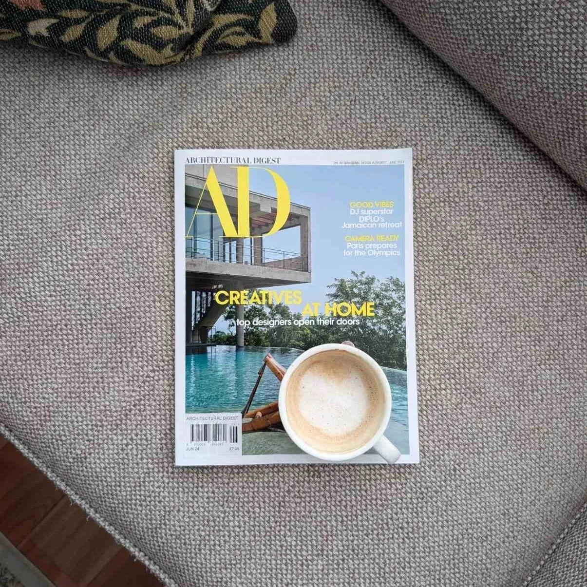 Just back to my favourite Sunday morning coffee and magazine chill☕️
.
.
.
.
.
.
.
.
.
#sunday #sundayvibes #morningcoffee #morningchill #coffee #coffeetime #coffeemorning #coffeelover #interiors #interiordesign #interiordecor #interiorstyling #inter