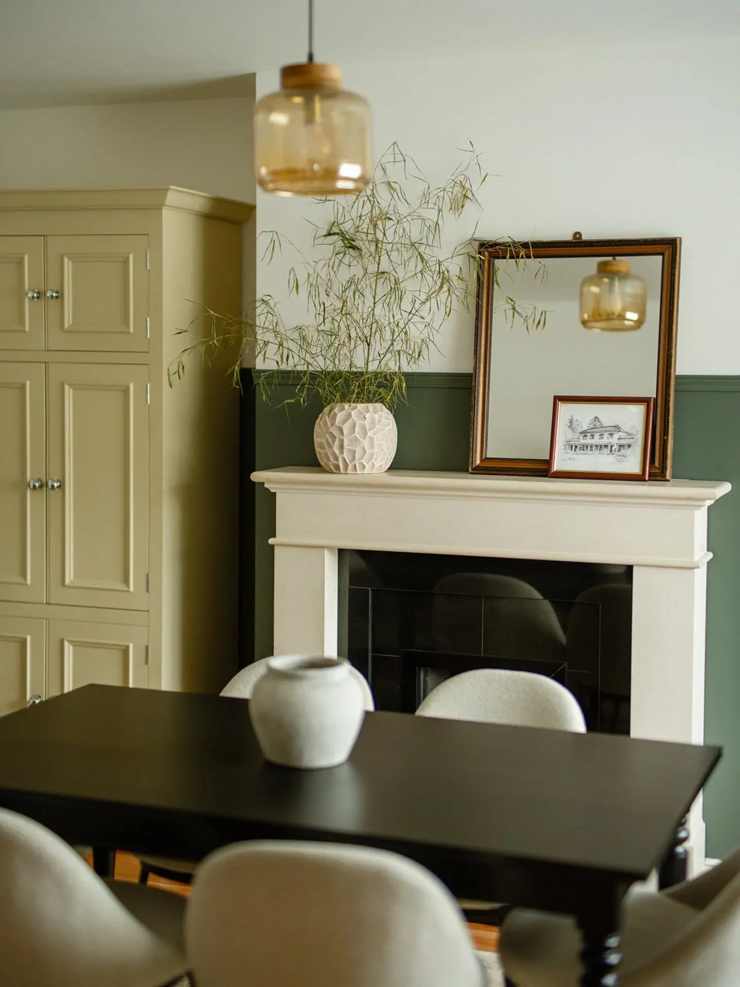 New Year, New Ideas...
I have taken time off from styling and designing for the last few months but now almost every room in the house is getting some sort of let's call it makeover. Our needs as a family of five are constantly changing as so is our 