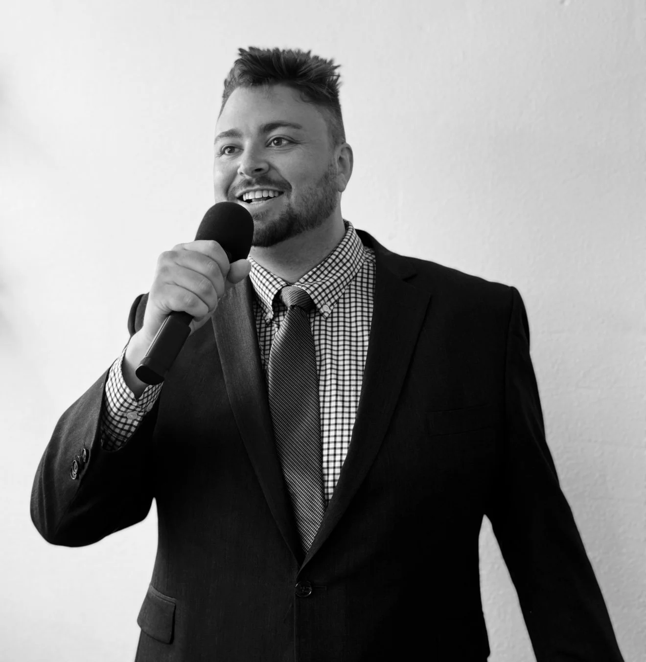 Harry, Canberra wedding celebrant, speaking at a ceremony.