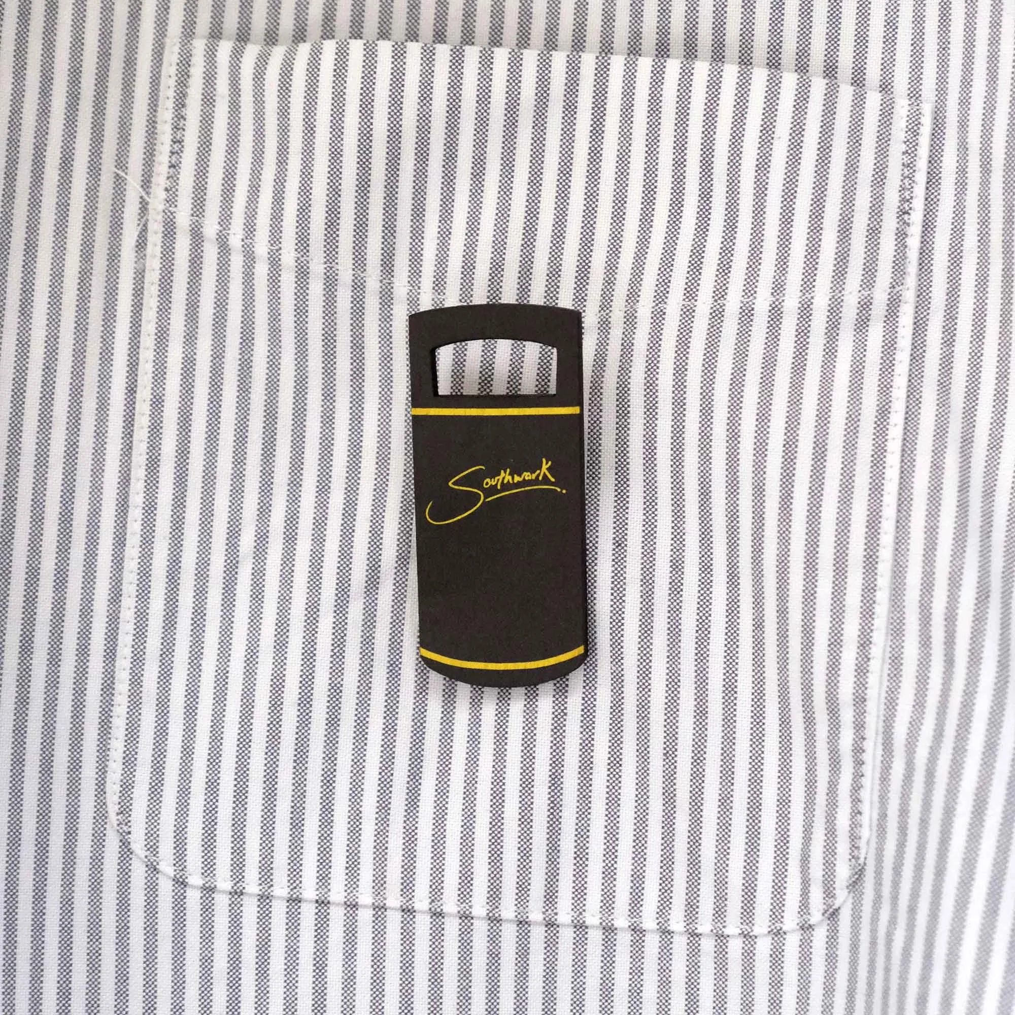Southwark_bin_badge_pocket1_small.jpg
