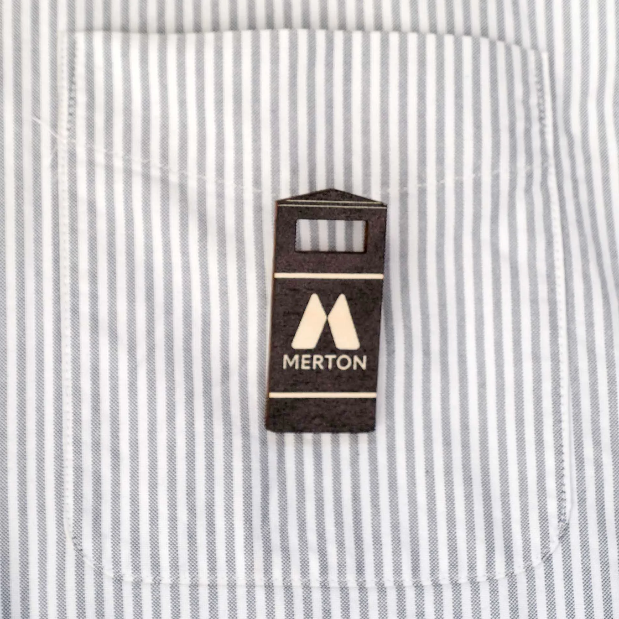 Merton_bin_badge_pocket1_small.jpg