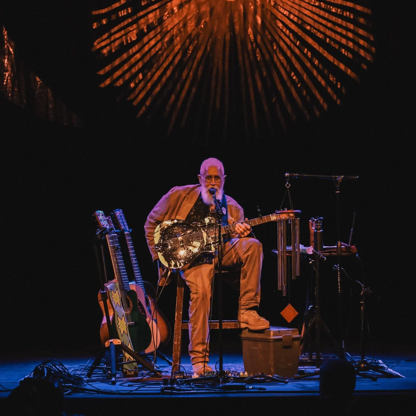 A great time was had on Monday night with @brucecockburnofficial 

Here are some photos from the evening!

📸: @lensaudio