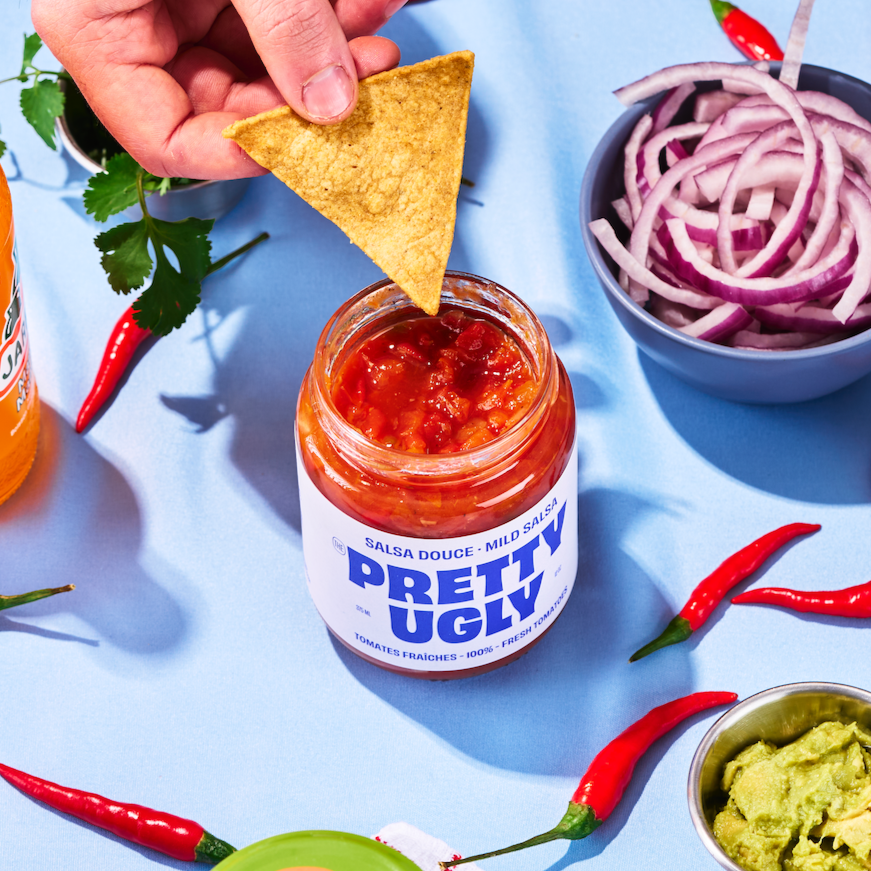 Pot de salsa douce Pretty Ugly faite avec des tomates fraîches du Québec