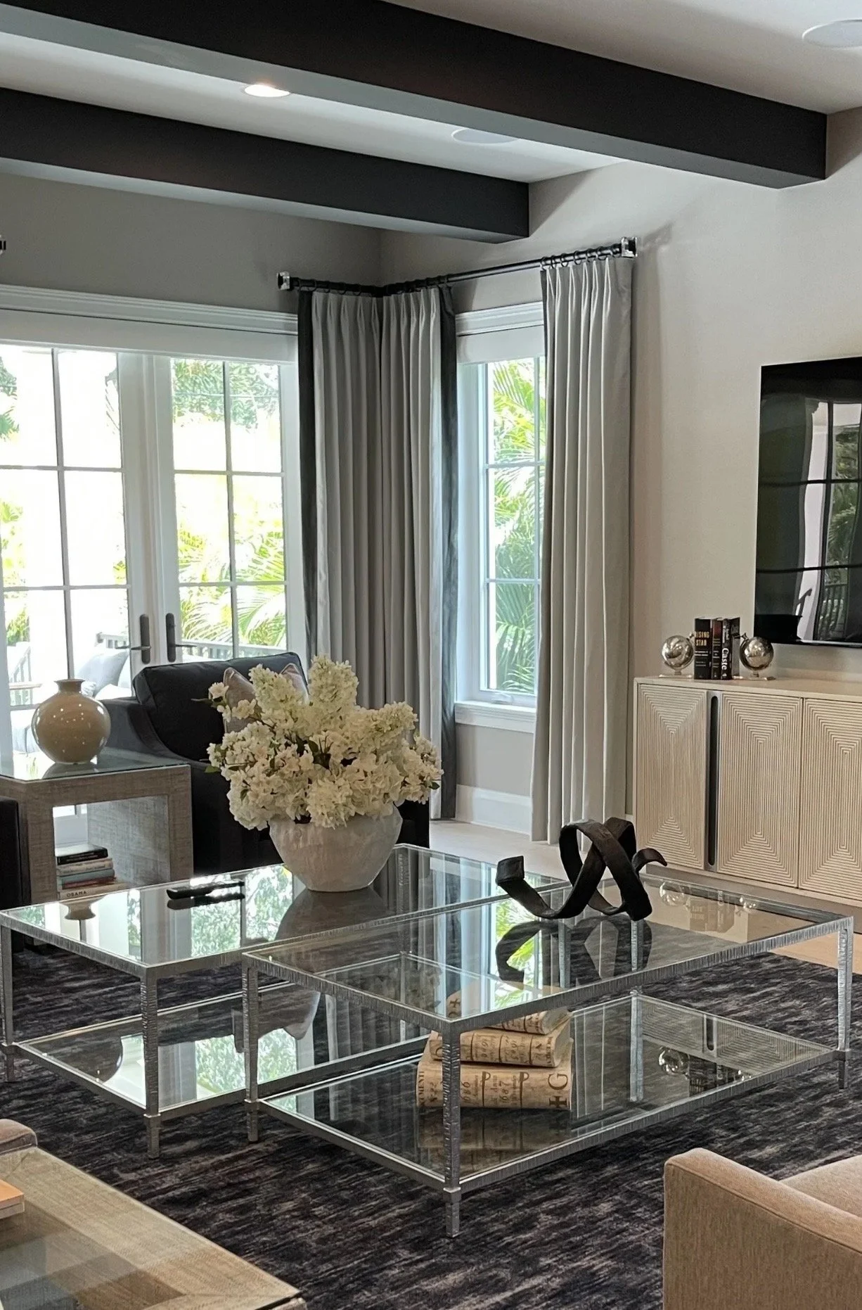 waterfront-luxury-terri-white-design-img~8c419f79052c6b62_14-0024-1-3f8103e (1).jpg