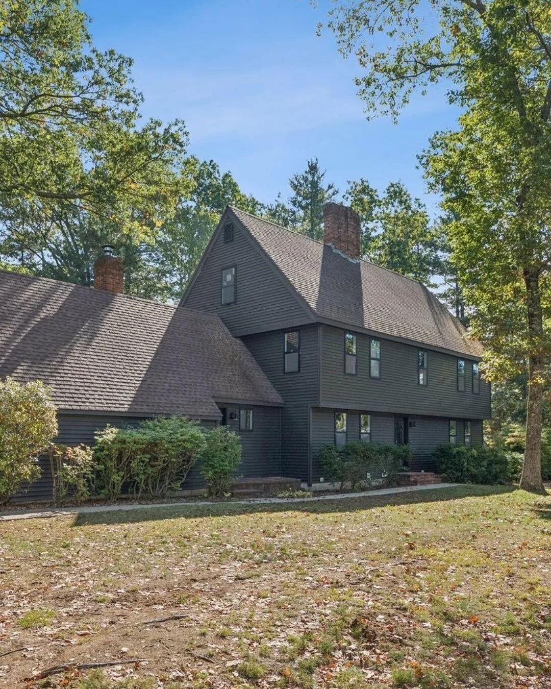 JUST LISTED IN SANFORD!

Tucked on a quiet, tree-lined street, 16 Andrew Avenue is a beautifully updated 3-bedroom, 3-bath Colonial that blends timeless charm with all the right modern updates.

Enjoy spacious living areas, a fenced backyard with an 