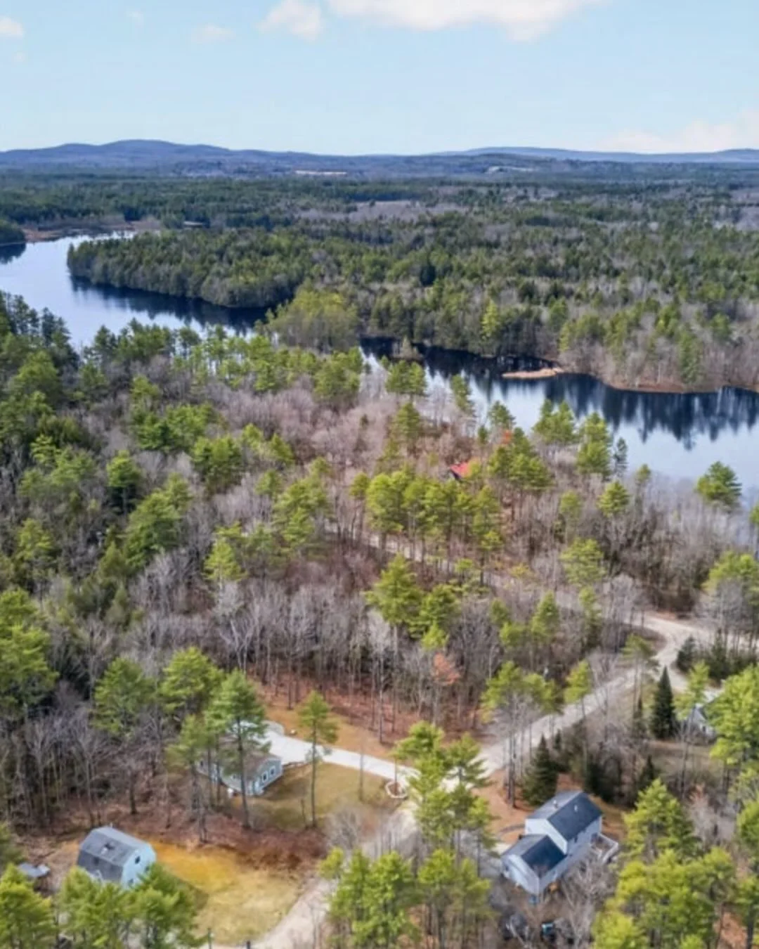 Build your dream home in one of Maine&rsquo;s most beautiful lake communities!

This 1.82-acre lot in Lake Arrowhead gives you the space, the setting, and the lifestyle. With beach access right across the street, two clubhouses, pools, all the amenit