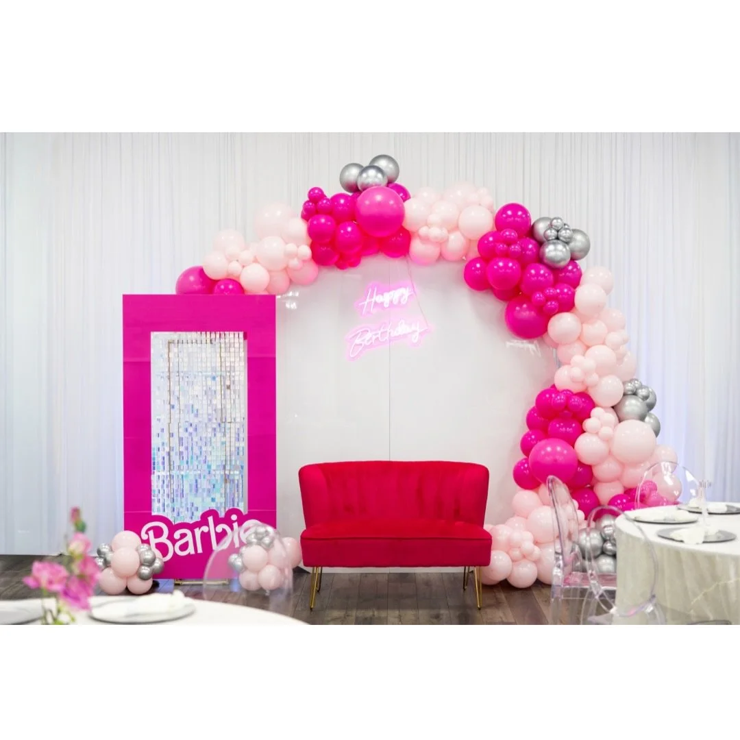 Pretty in pink 💗

Balloons: @primaballoons @celetex_balloon 
Event space: @myluxvenue 

#balloons #eventdecor #nj #birthday #explore