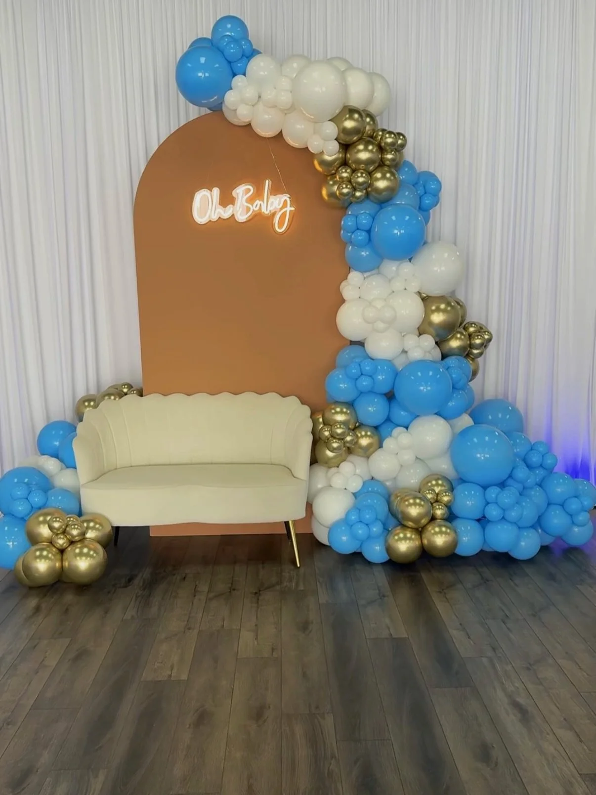Baby boy on the wayyy🤍🩵

Can&rsquo;t go wrong with this classic backdrop, and garland!

#babyshower #nj #balloons #babyboy #explore