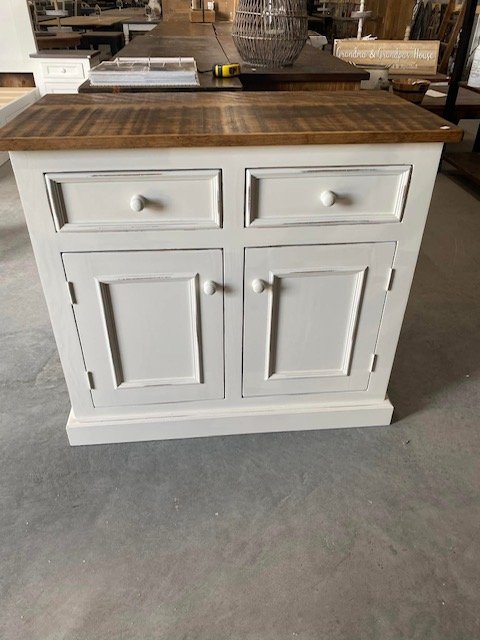 2 door/2 drawer buffet