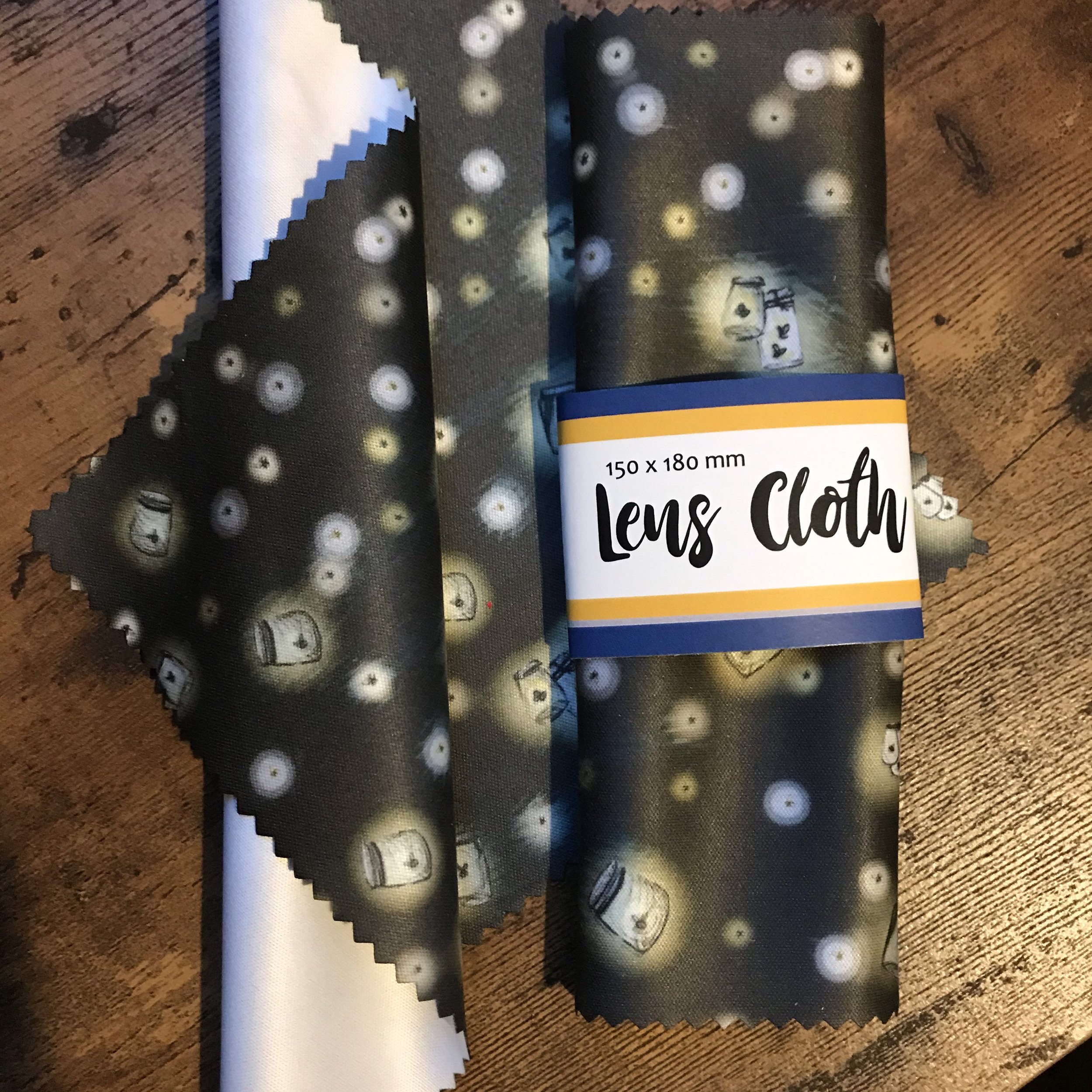https://i.etsystatic.com/16832759/r/il/70622c/2931813746/il_fullxfull.2931813746_hrst.jpg