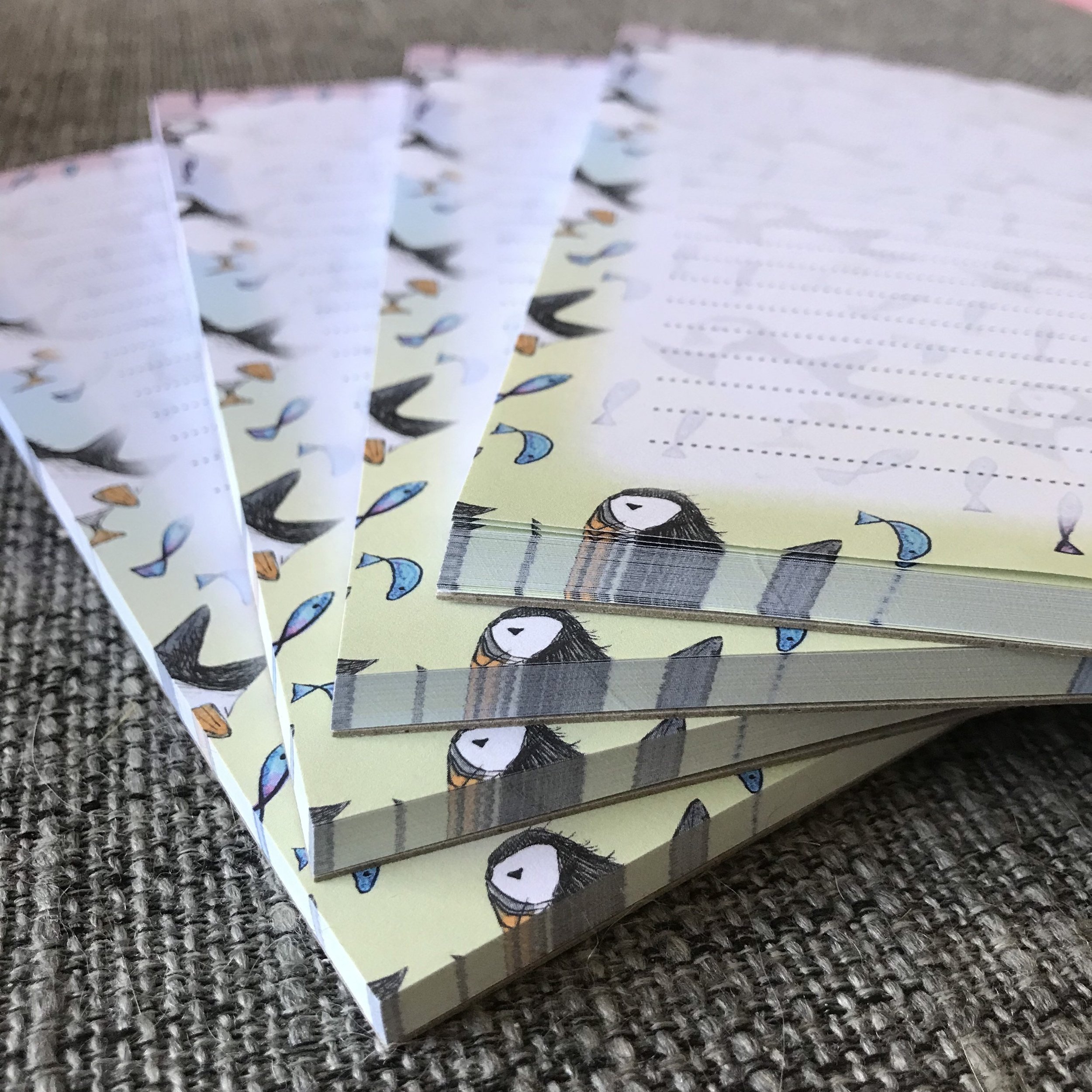 https://i.etsystatic.com/16832759/r/il/f70ee3/3908419659/il_fullxfull.3908419659_p8ky.jpg