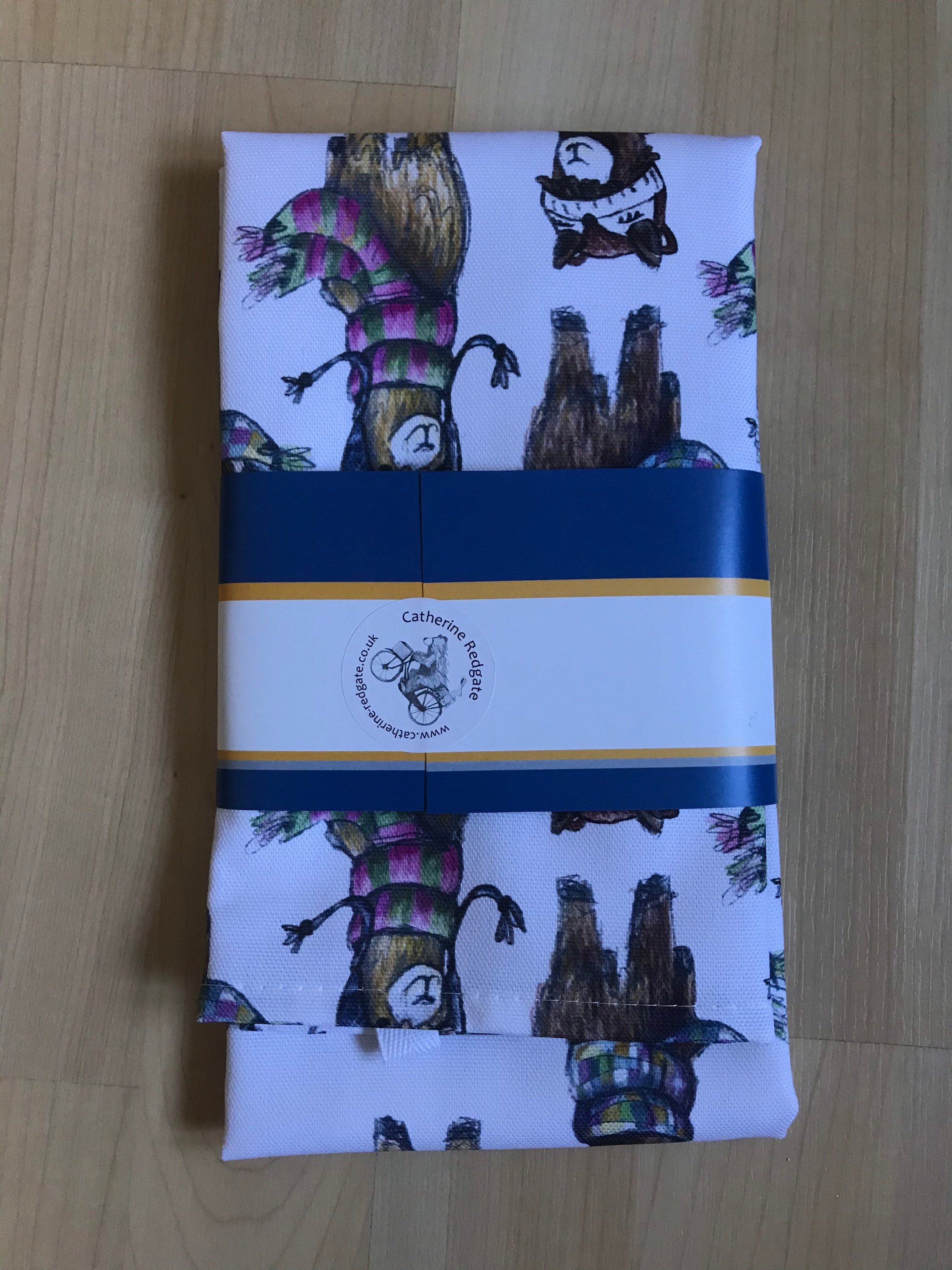 https://i.etsystatic.com/16832759/r/il/7b3f3e/2390231196/il_fullxfull.2390231196_jvvc.jpg