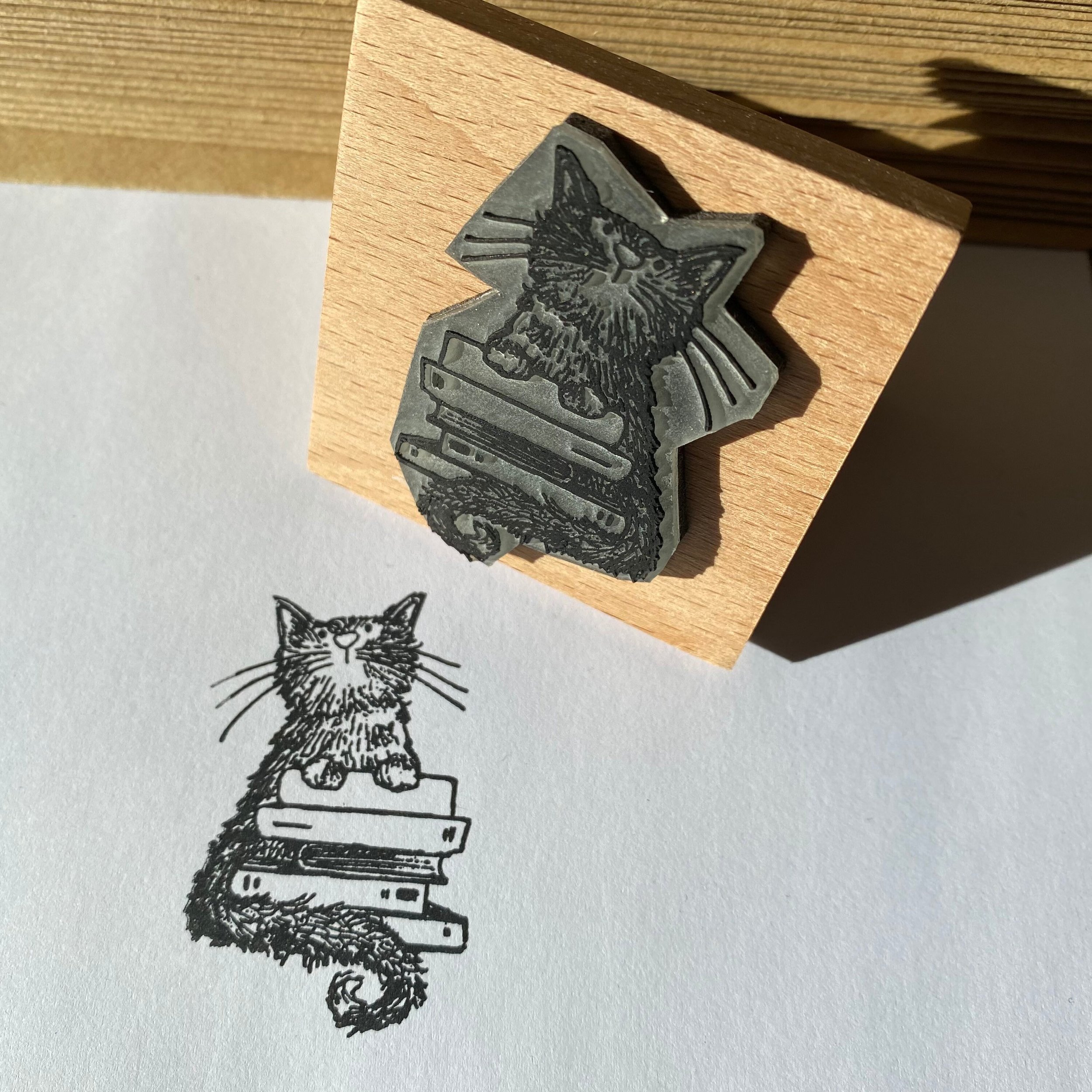 https://i.etsystatic.com/16832759/r/il/74efa5/4645815912/il_fullxfull.4645815912_ldtf.jpg