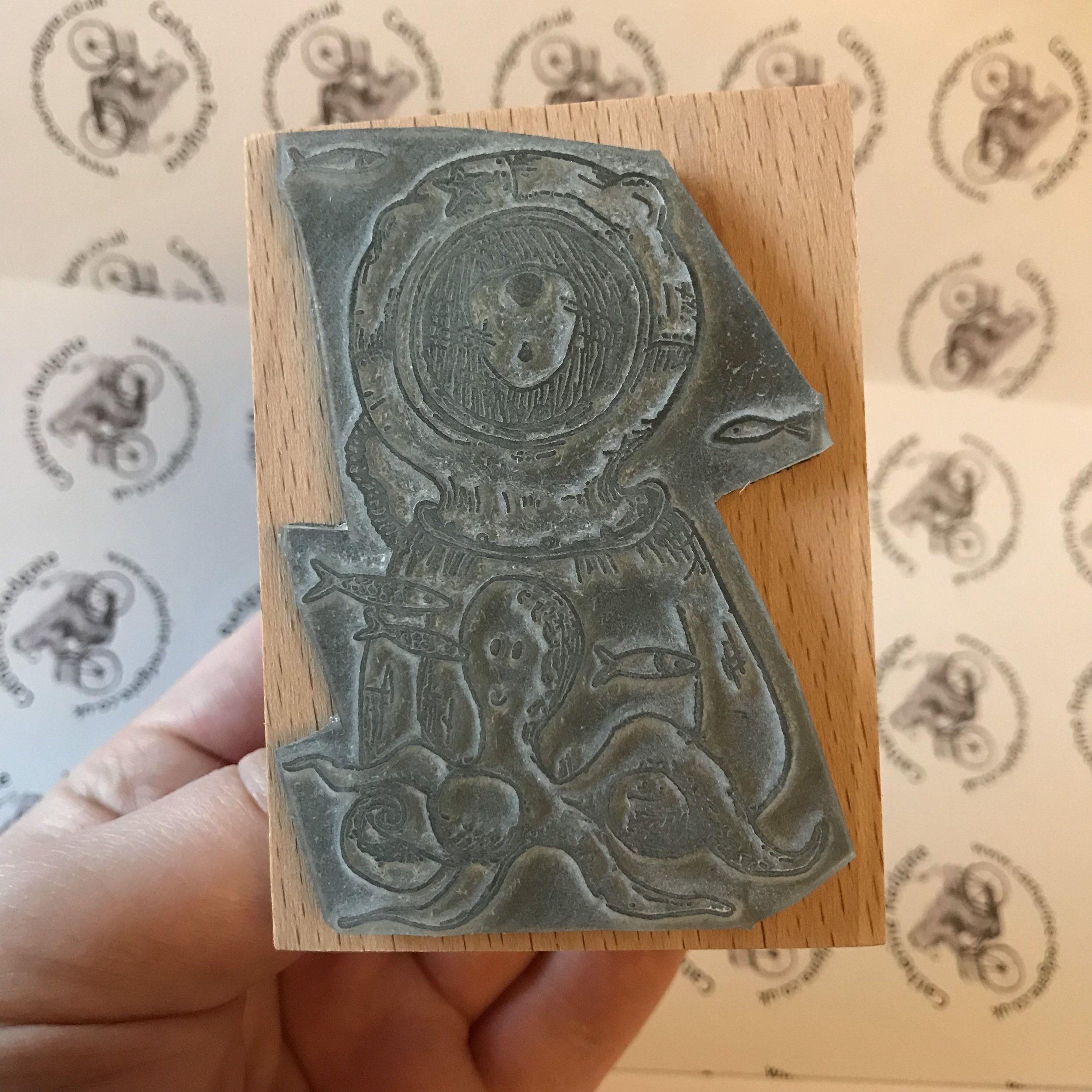 https://i.etsystatic.com/16832759/r/il/405f4c/3529168241/il_fullxfull.3529168241_sohj.jpg