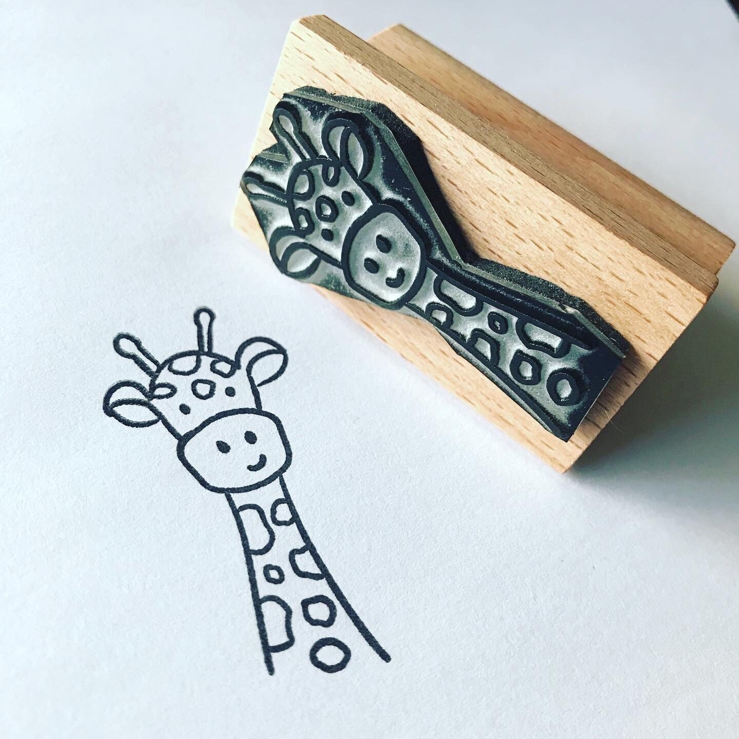 https://i.etsystatic.com/16832759/r/il/1a88b6/3705809747/il_fullxfull.3705809747_hy3s.jpg