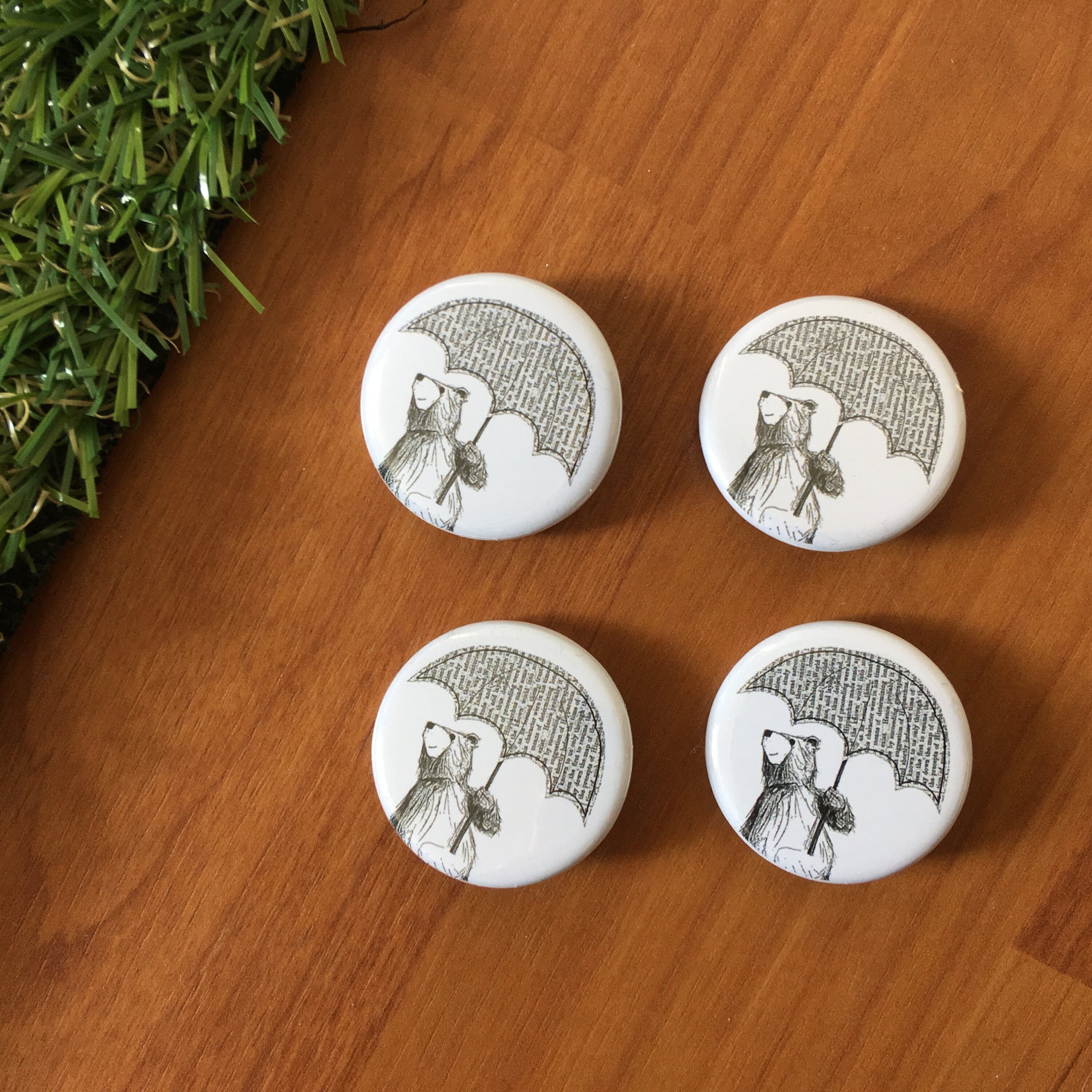 https://i.etsystatic.com/16832759/r/il/20516a/1553826509/il_fullxfull.1553826509_4oyy.jpg