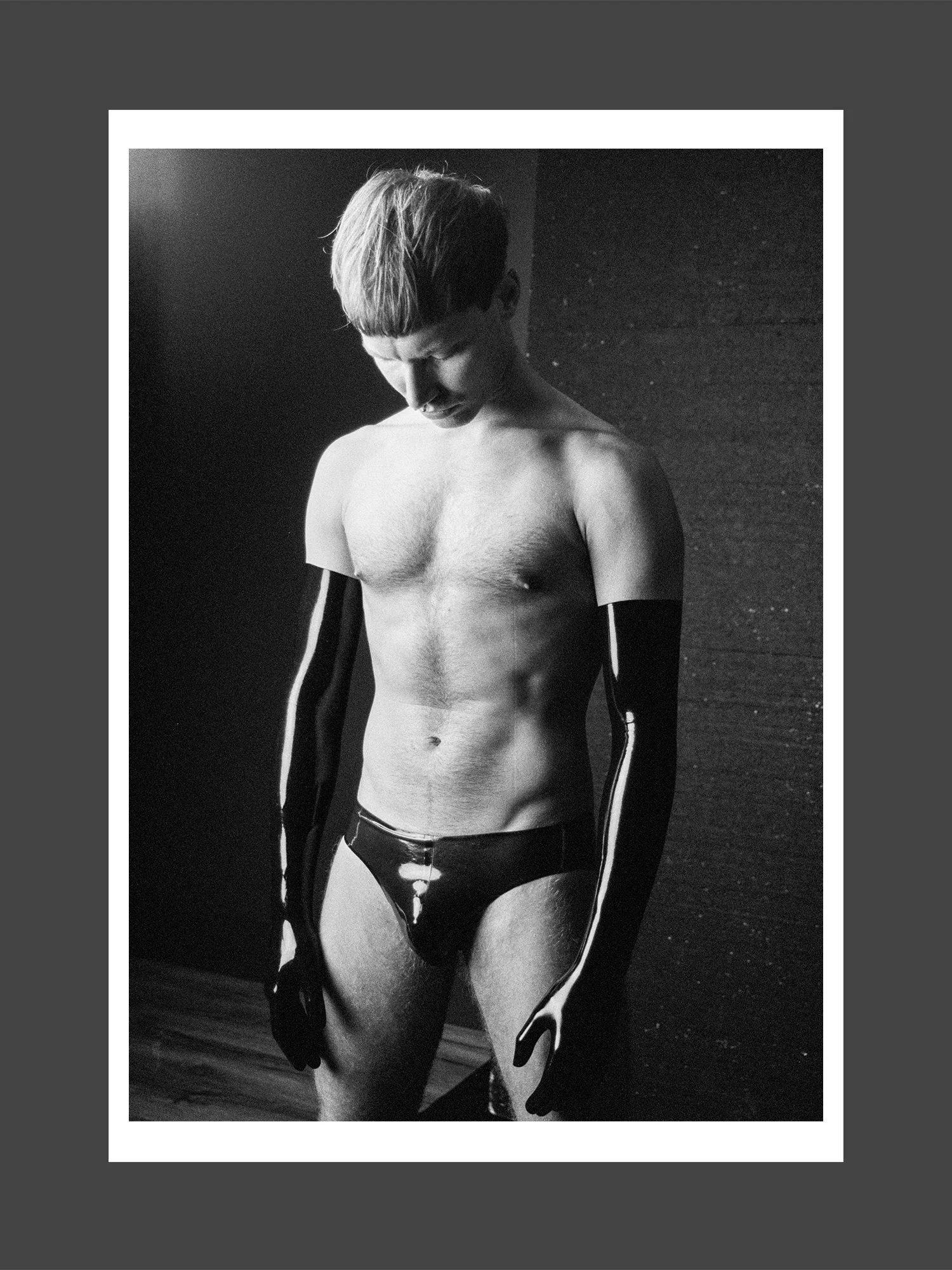 Previews_Claude Gloves 02.jpg