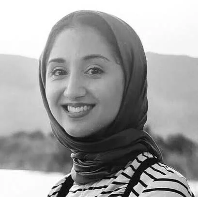 aina_khan.jpeg
