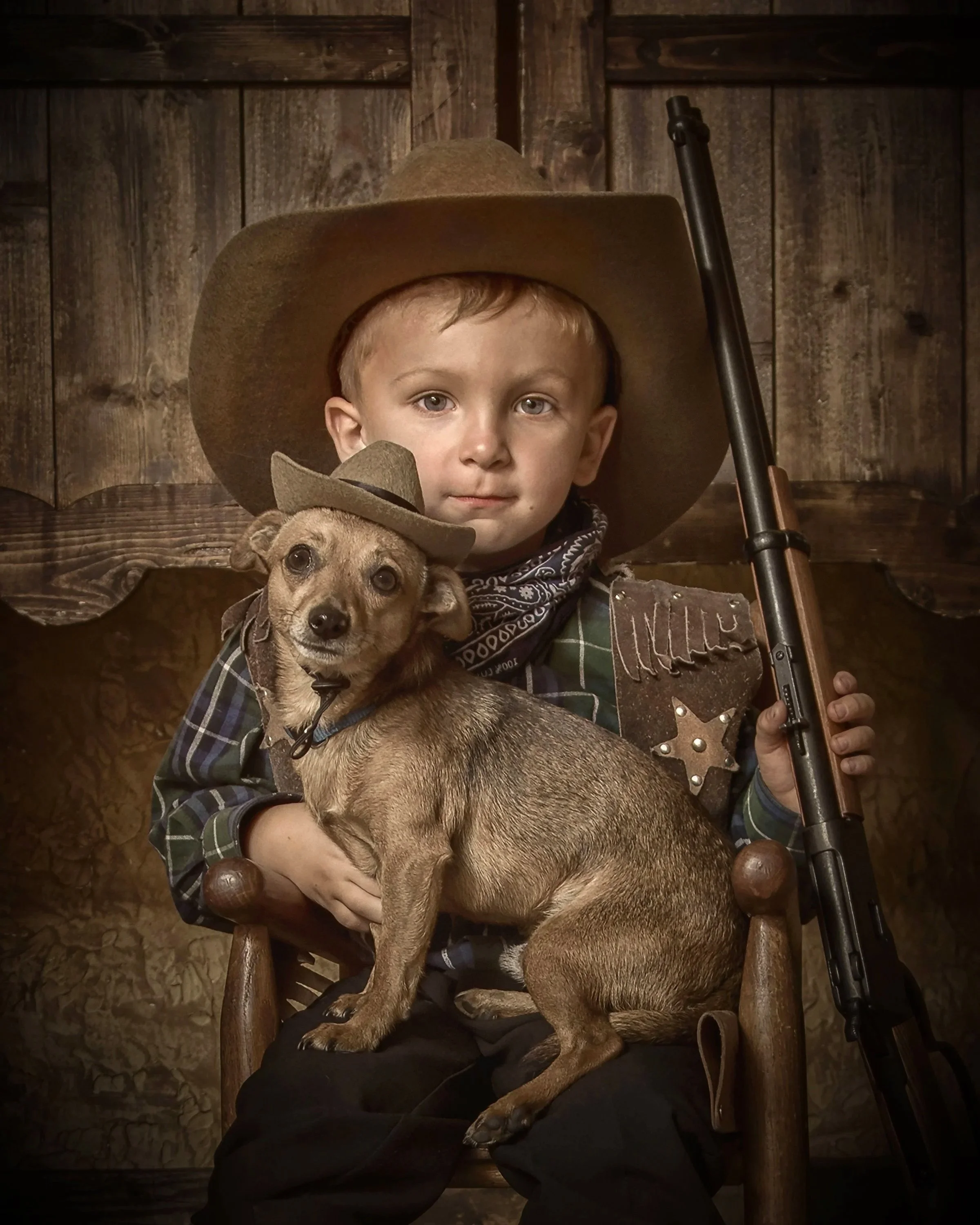 Children Photography - Wild Gals Old Time Photo in Pigeon Forge and Gatlinburg